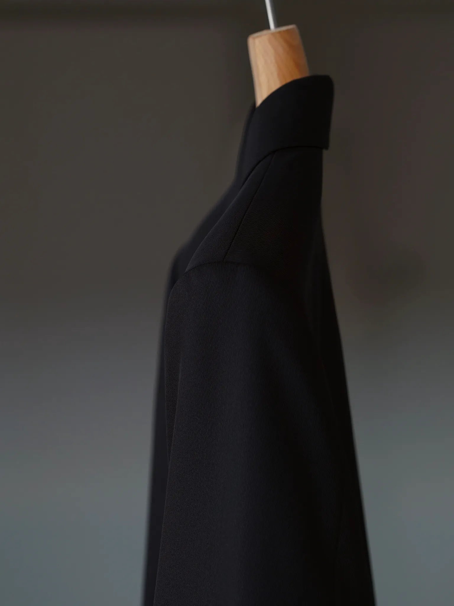 irenisa-notched-lapel-single-jacket-black-3