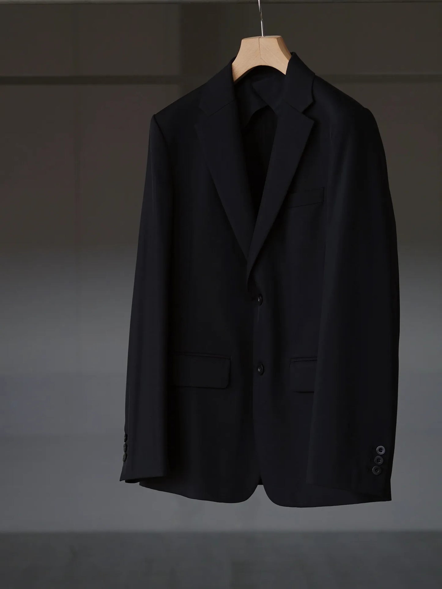 irenisa-notched-lapel-single-jacket-black-6