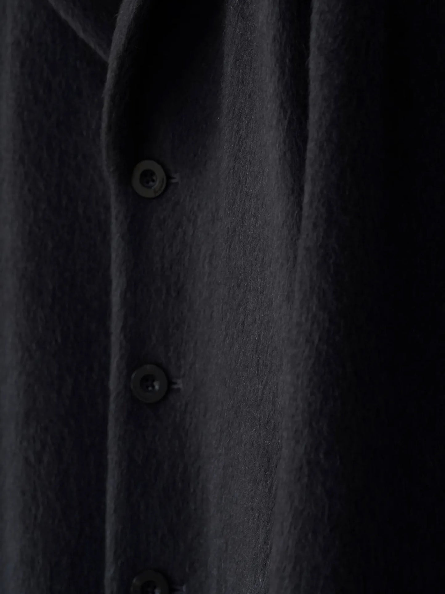 irenisa-boxy-blouson-green-black-4