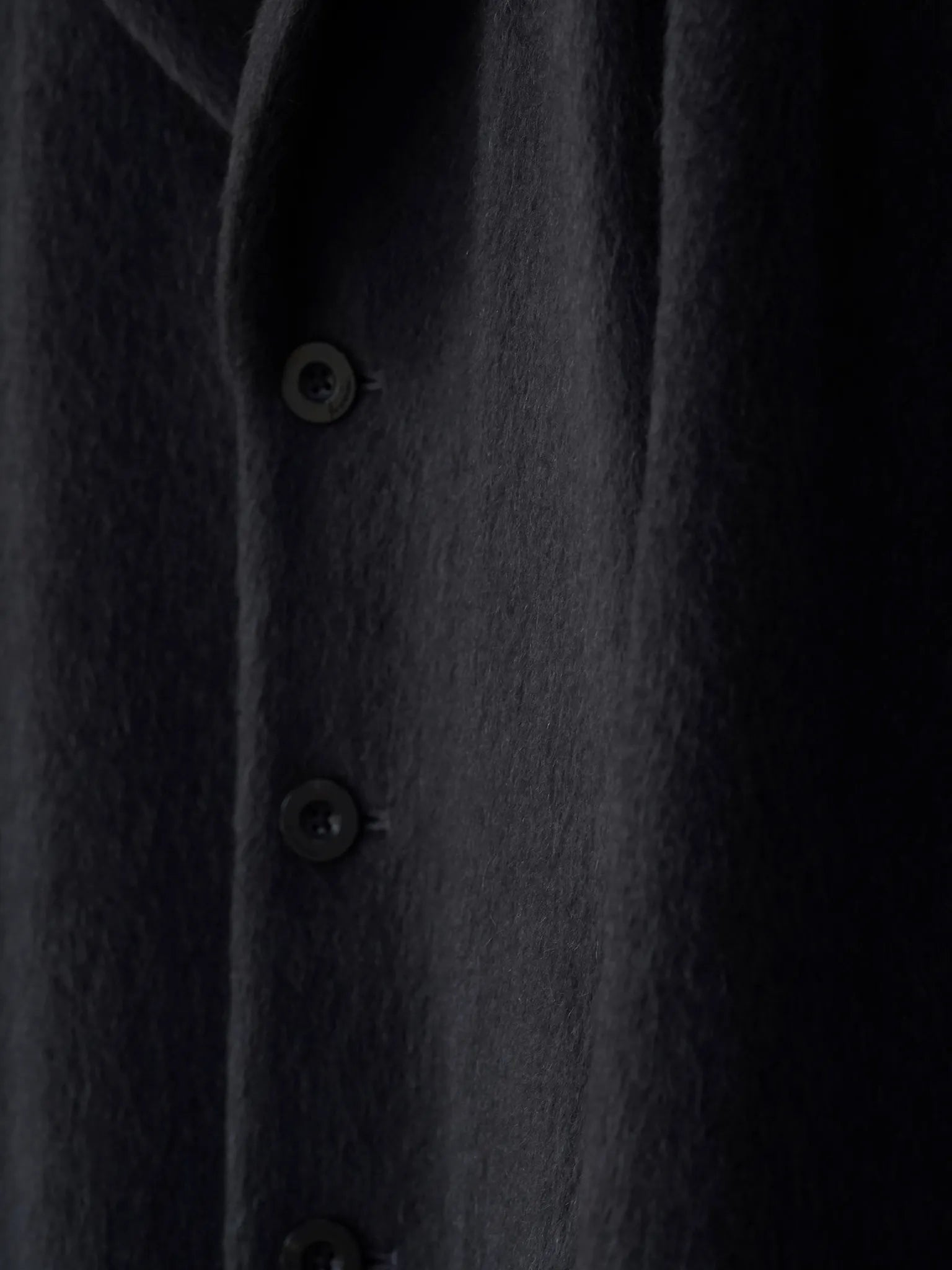 irenisa-boxy-blouson-green-black-4