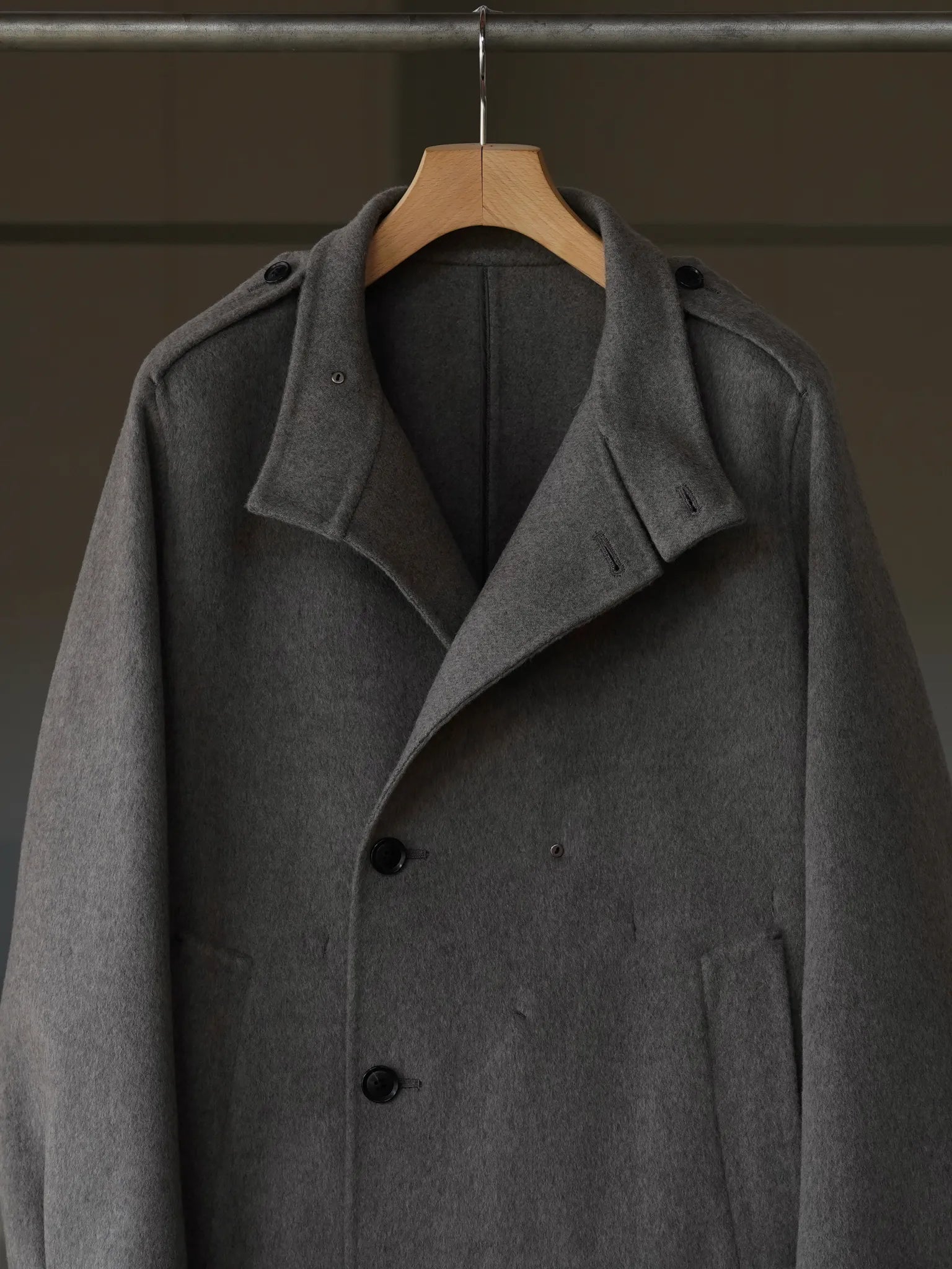 irenisa-epaulet-stand-collar-half-coat-mocha-gray-7