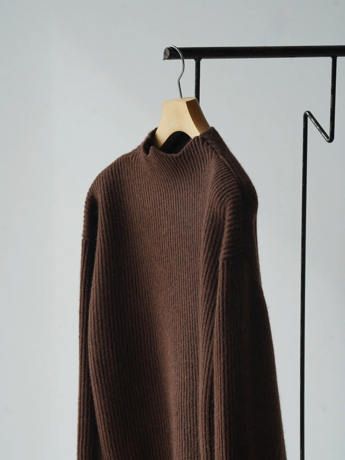 nonnotte | Draping Triangle Turtle Neck Pullover Chicory Coffee