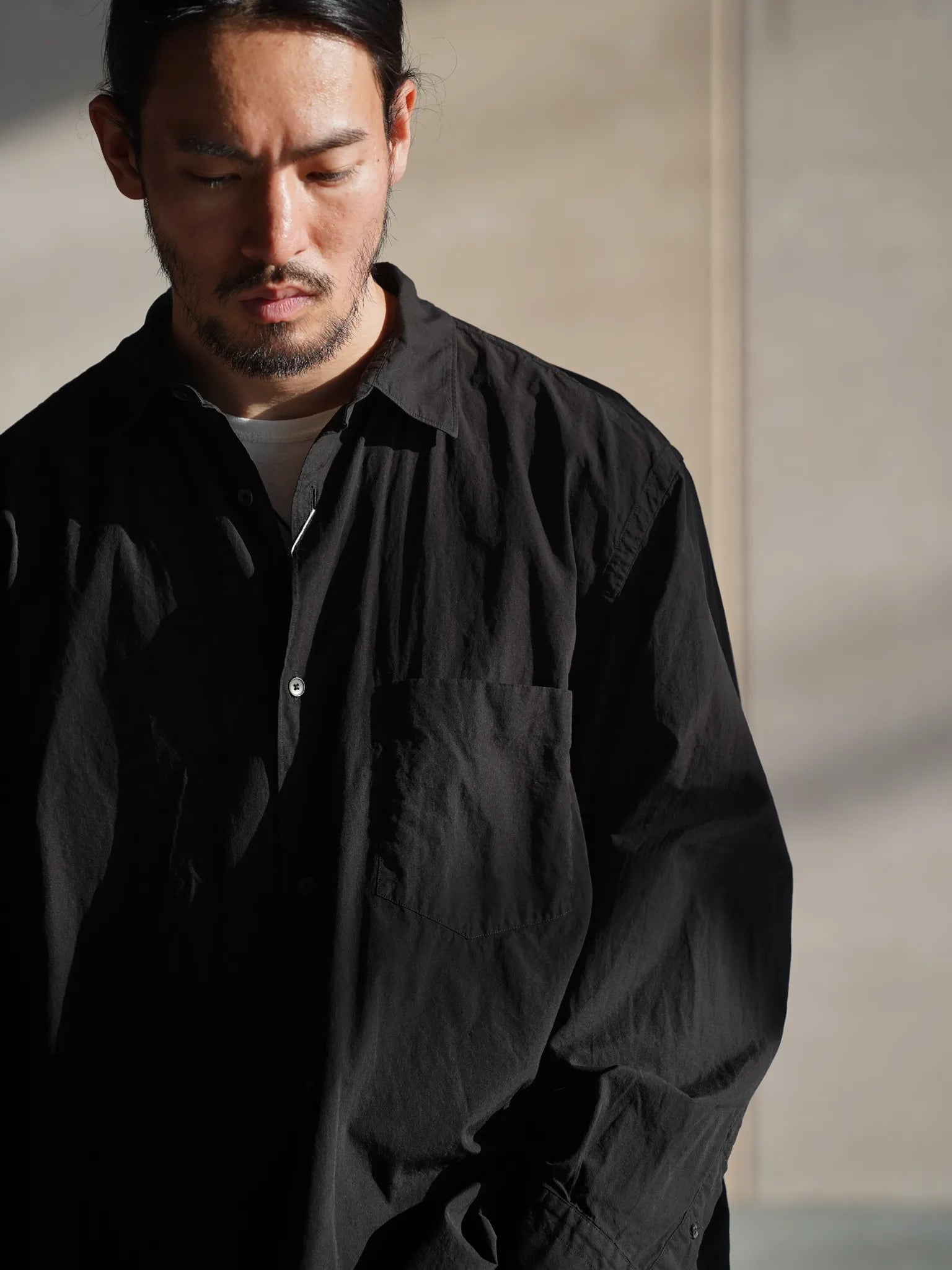 COMOLI ブラック コモリシャツ BLACK | CASANOVA&CO (カサノヴァアンド COMOLI ブラック コモリシャツ BLACK | CASANOVA&CO (カサノヴァアンド