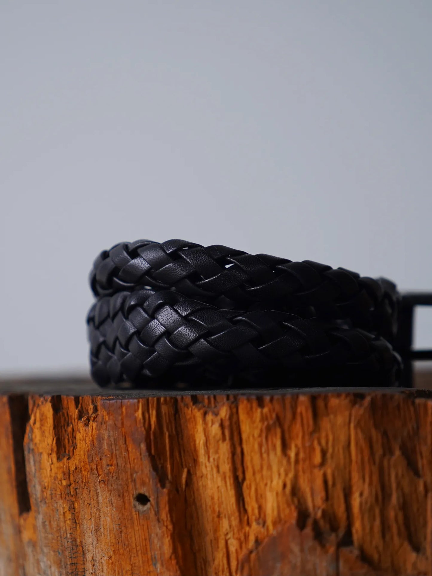 PETROSOLAUM | Hand-braided handle belt black