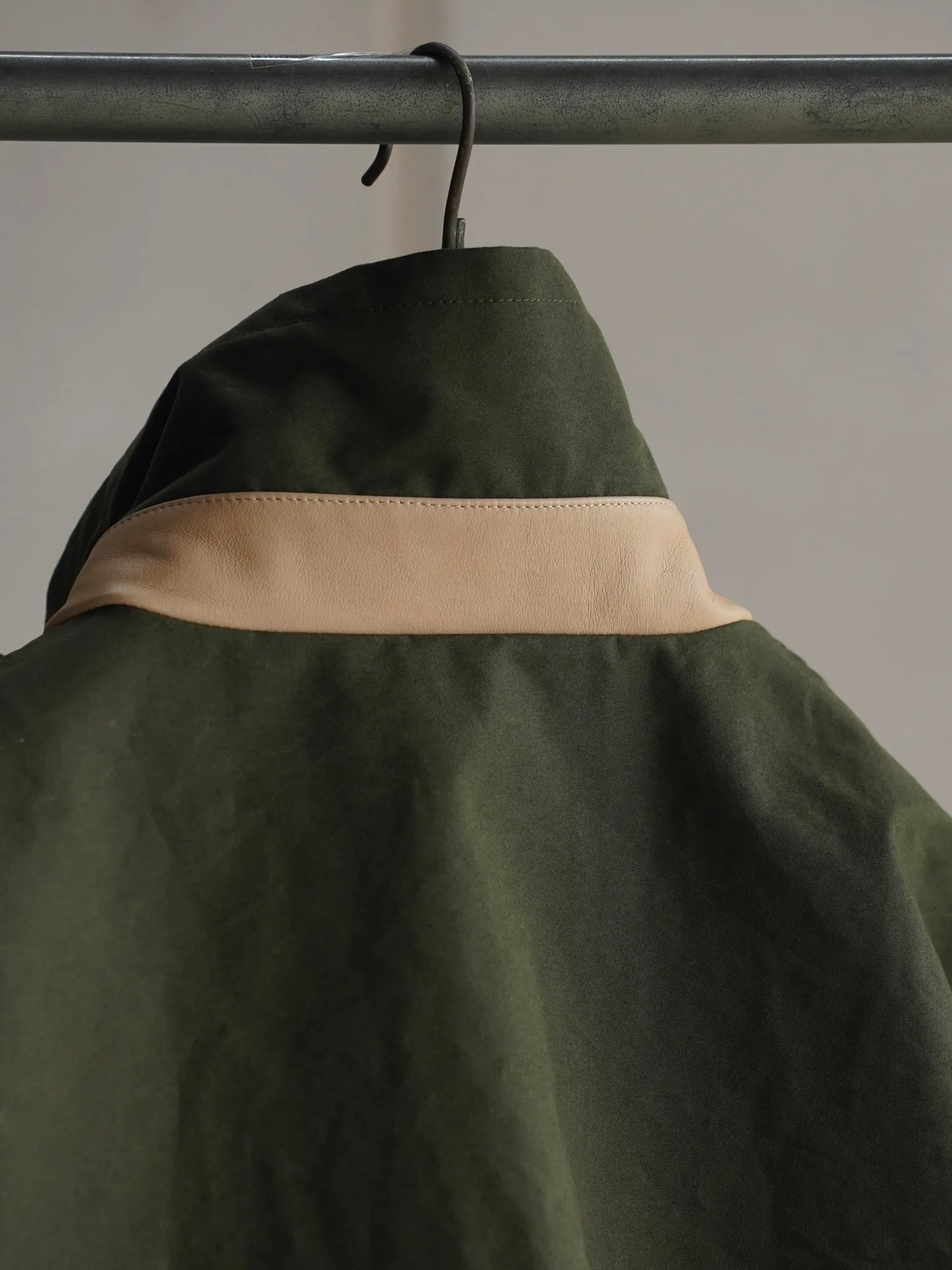 daisuke-tanabe-asbel-ventile-olive-3