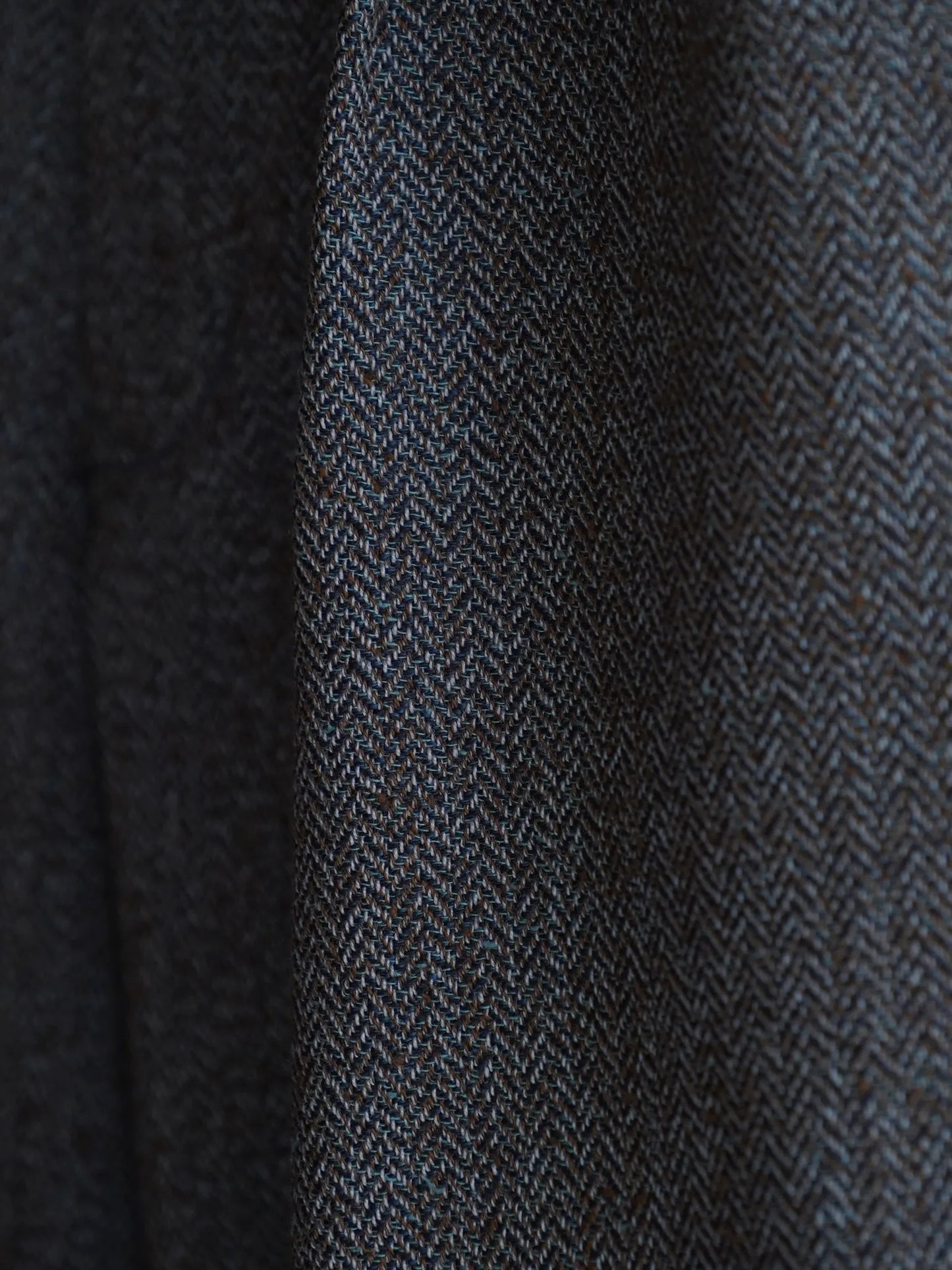 fauves-peg-top-tweed-black-4