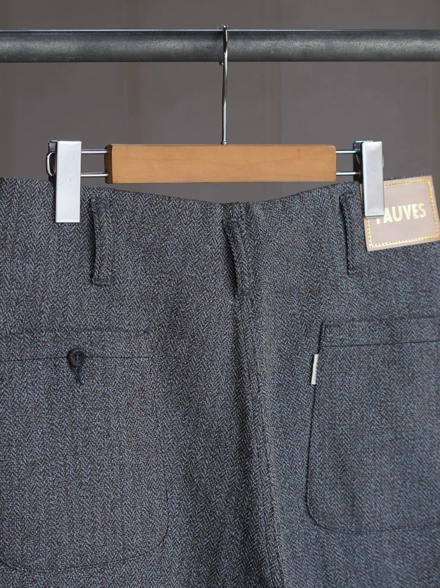 fauves-peg-top-tweed-black-7