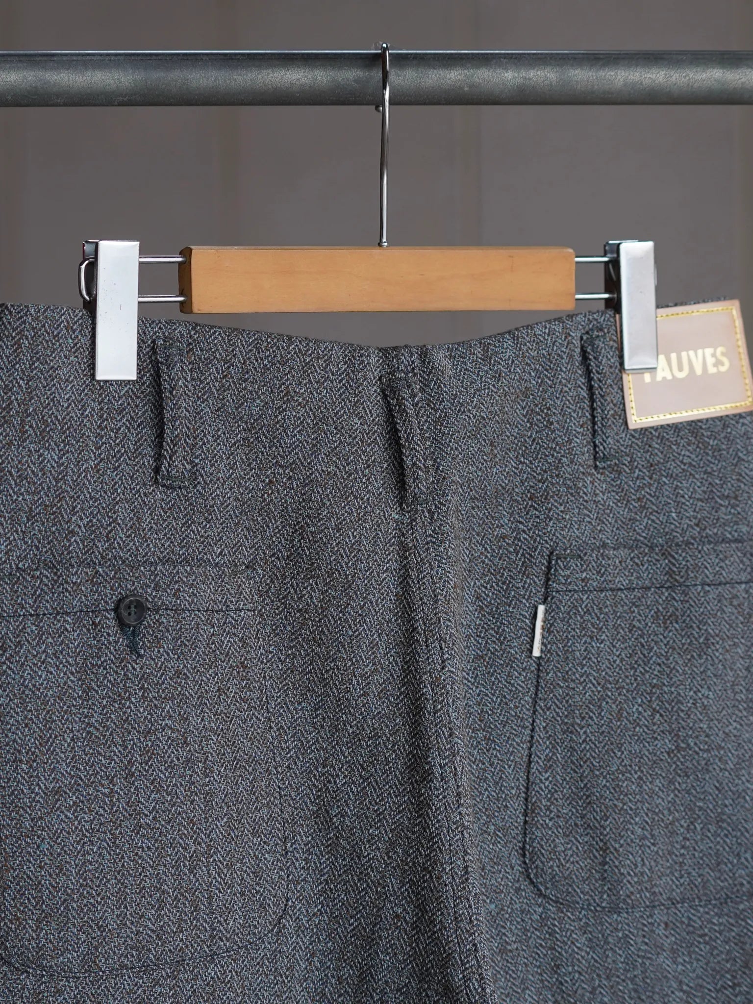 fauves-peg-top-tweed-black-7