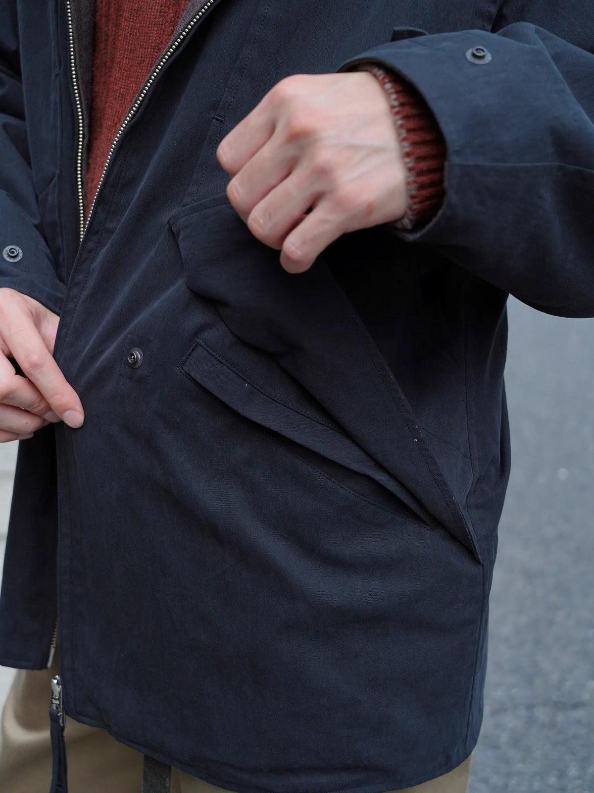sarto-cotton-nylon-twill-light-wool-flannel-wool-lining-mountain-parka-black-brown-9