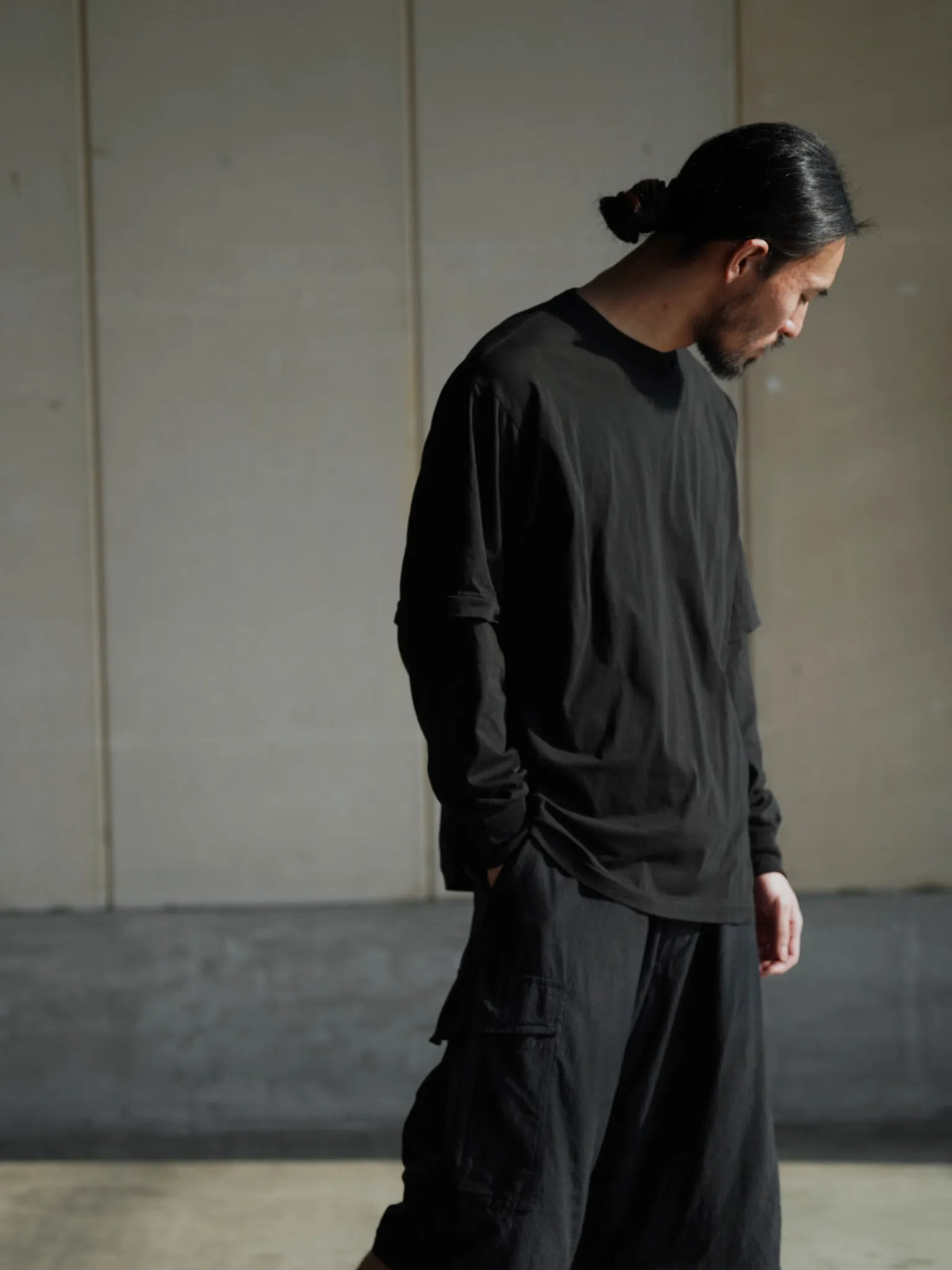 COMOLI THINコットン レイヤードTシャツ BLACK | CASANOVA&CO COMOLI THINコットン レイヤードTシャツ BLACK | CASANOVA&CO