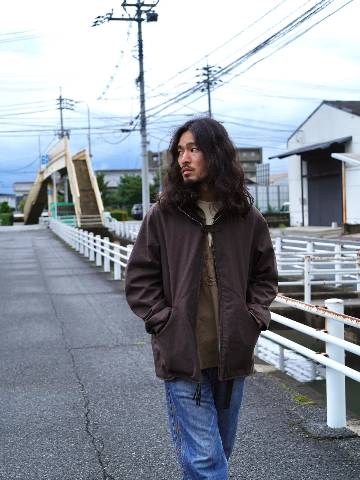 sarto-cotton-nylon-twill-light-wool-flannel-wool-lining-mountain-parka-black-brown-16