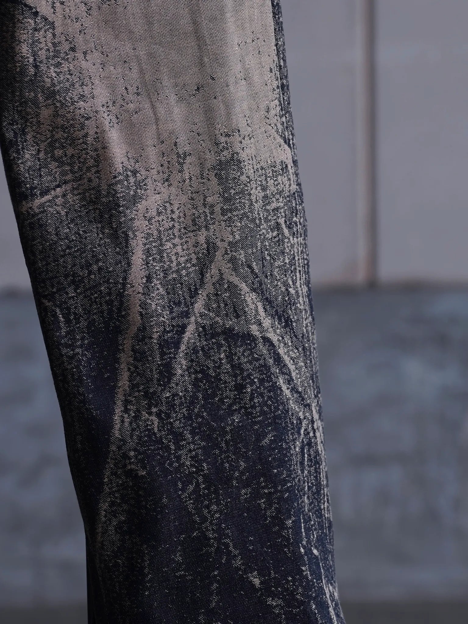 daisuke-tanabe-x-ray-jacuard-denim-trousers-x-ray-jacuard-5