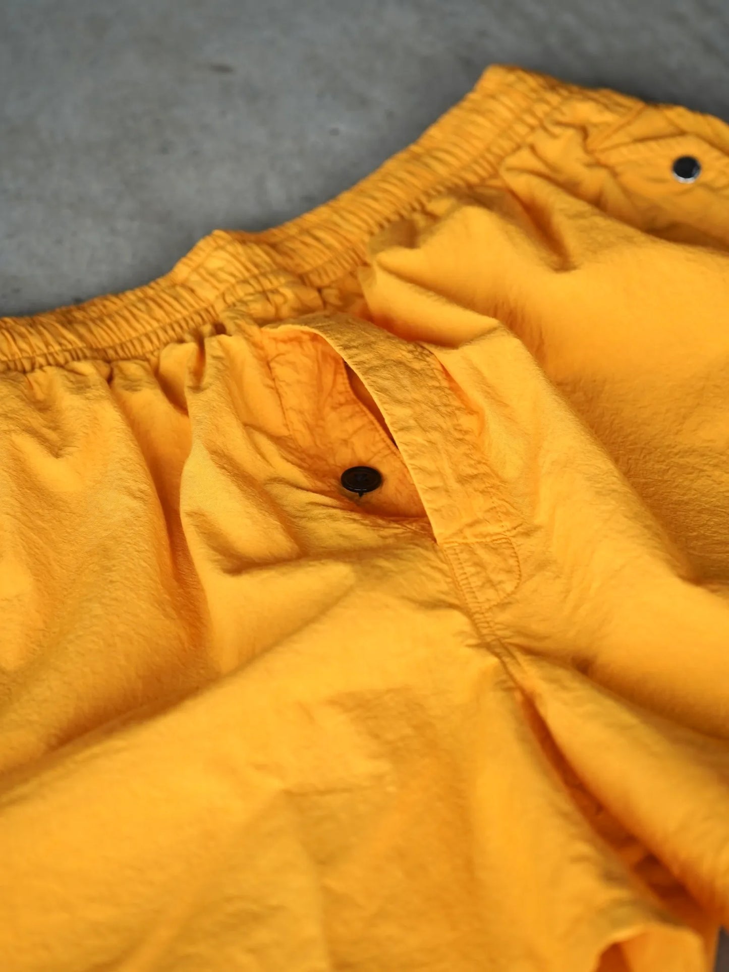 sarto-cotton-high-count-enzyme-short-pants-golden-eye-9