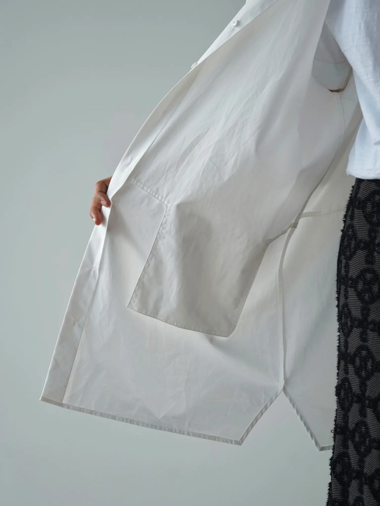 BESTIAIRE | LONG POCKET SHIRT WHITE