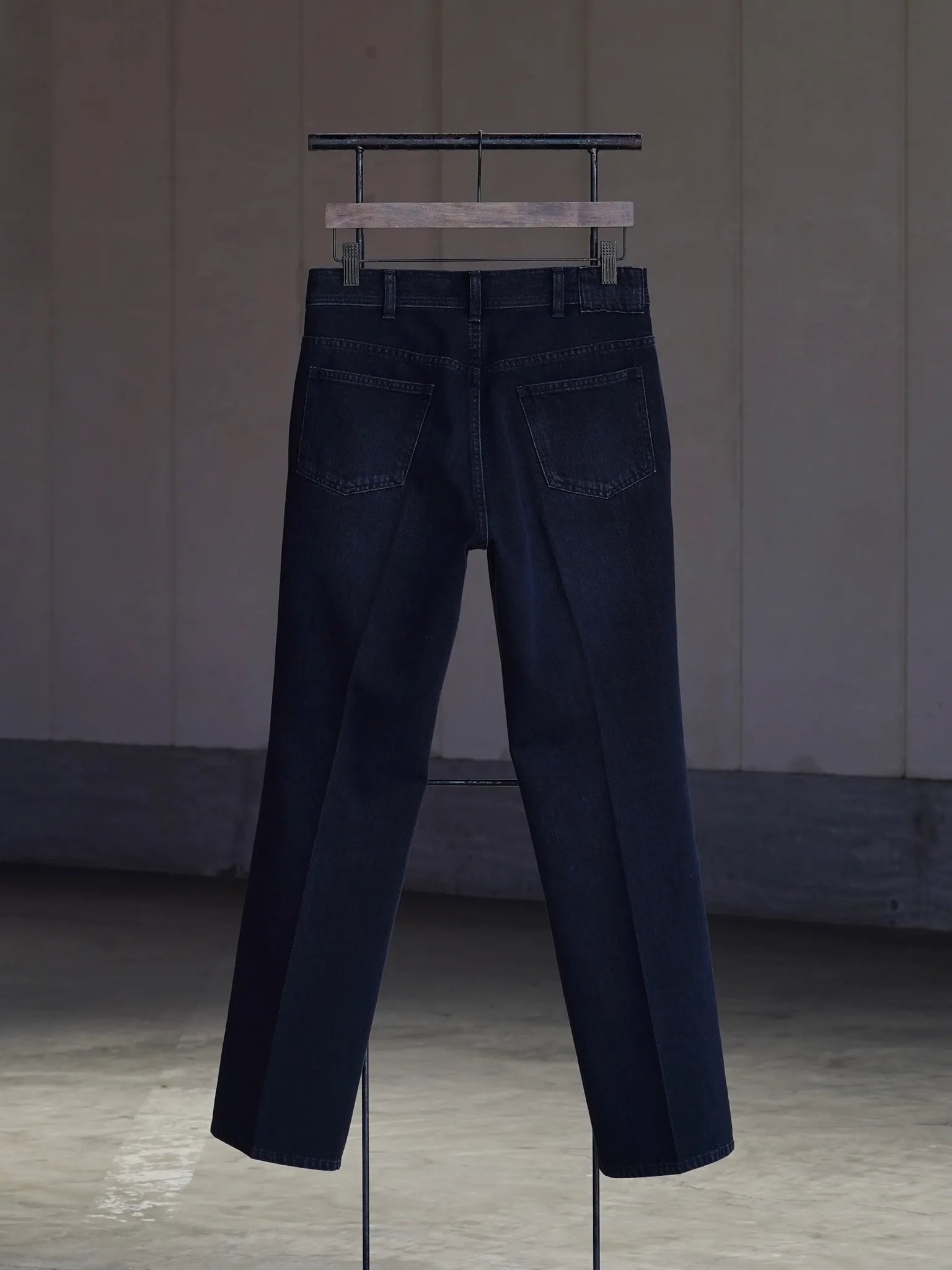 sarto-cotton-denim-pants-type-001-washed-black-2