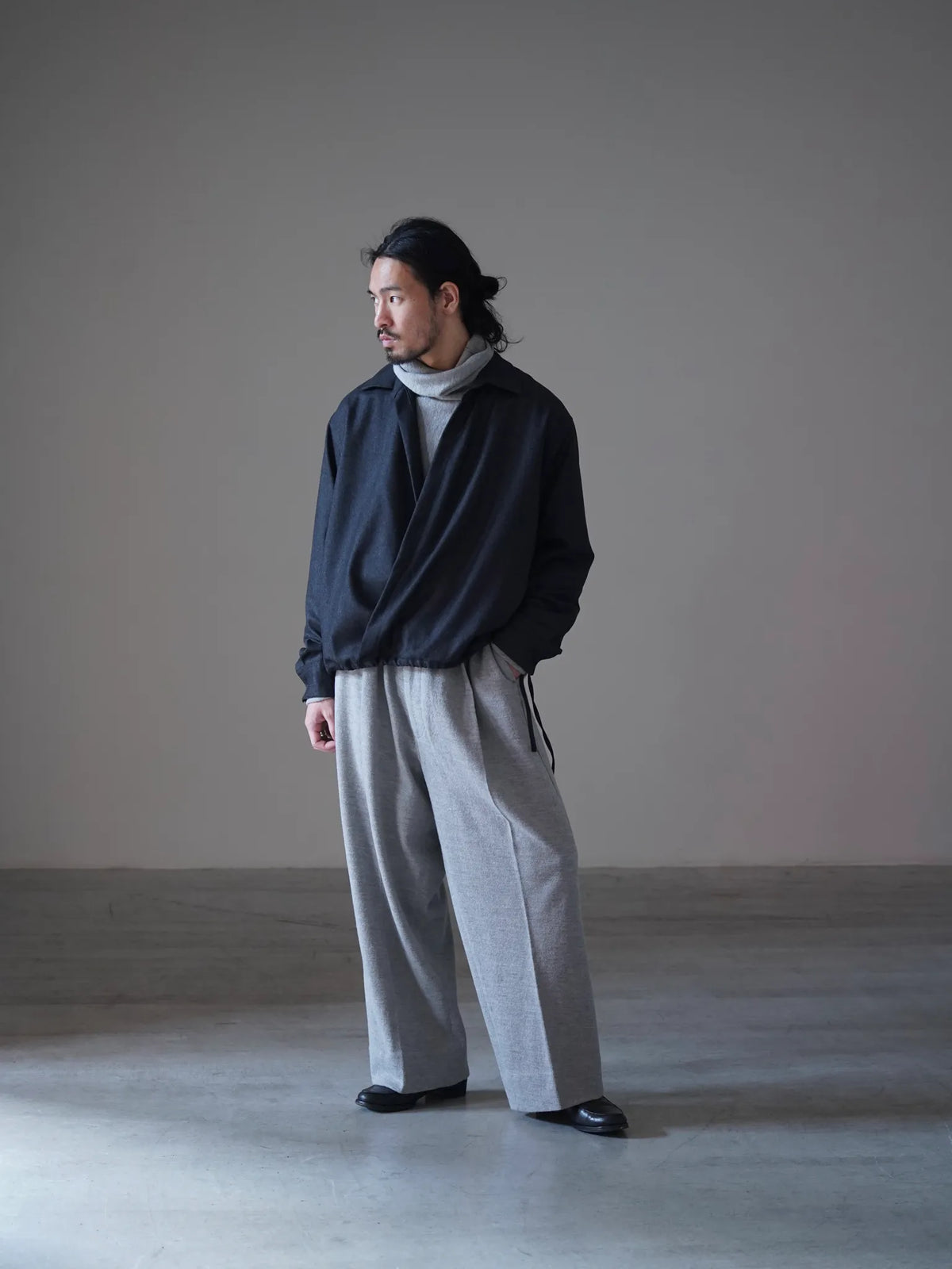 nonnotte-draping-overlap-shirt-charcoal-top-6