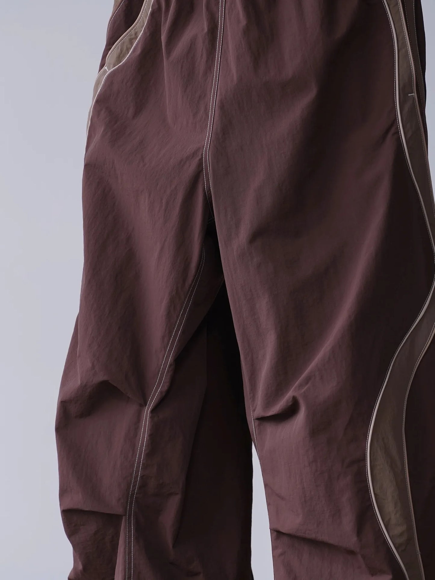 ERL | UFO TRACK PANTS BROWN