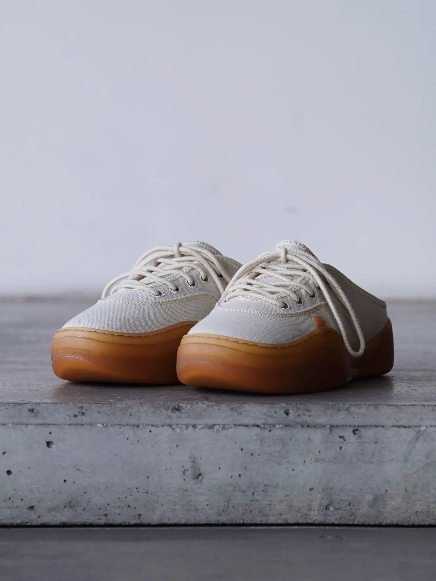 ERL | CAMINO LOW SKATE MULE DIRTY WHITE