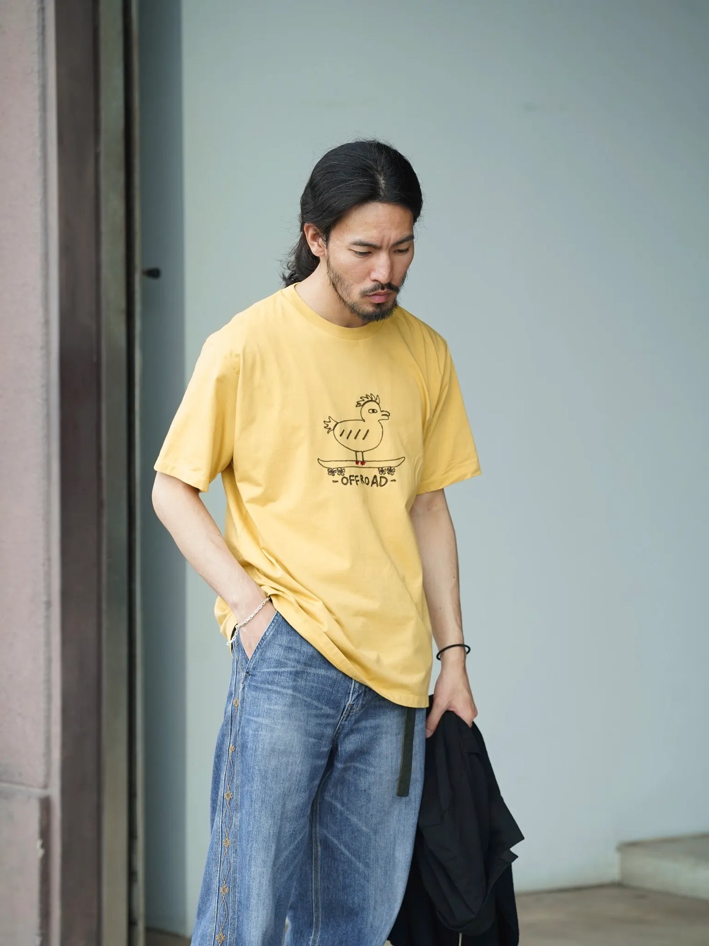 SARTO | WHERE TO MATTERS OFF ROAD CREW NECK S/S MUSTARD
