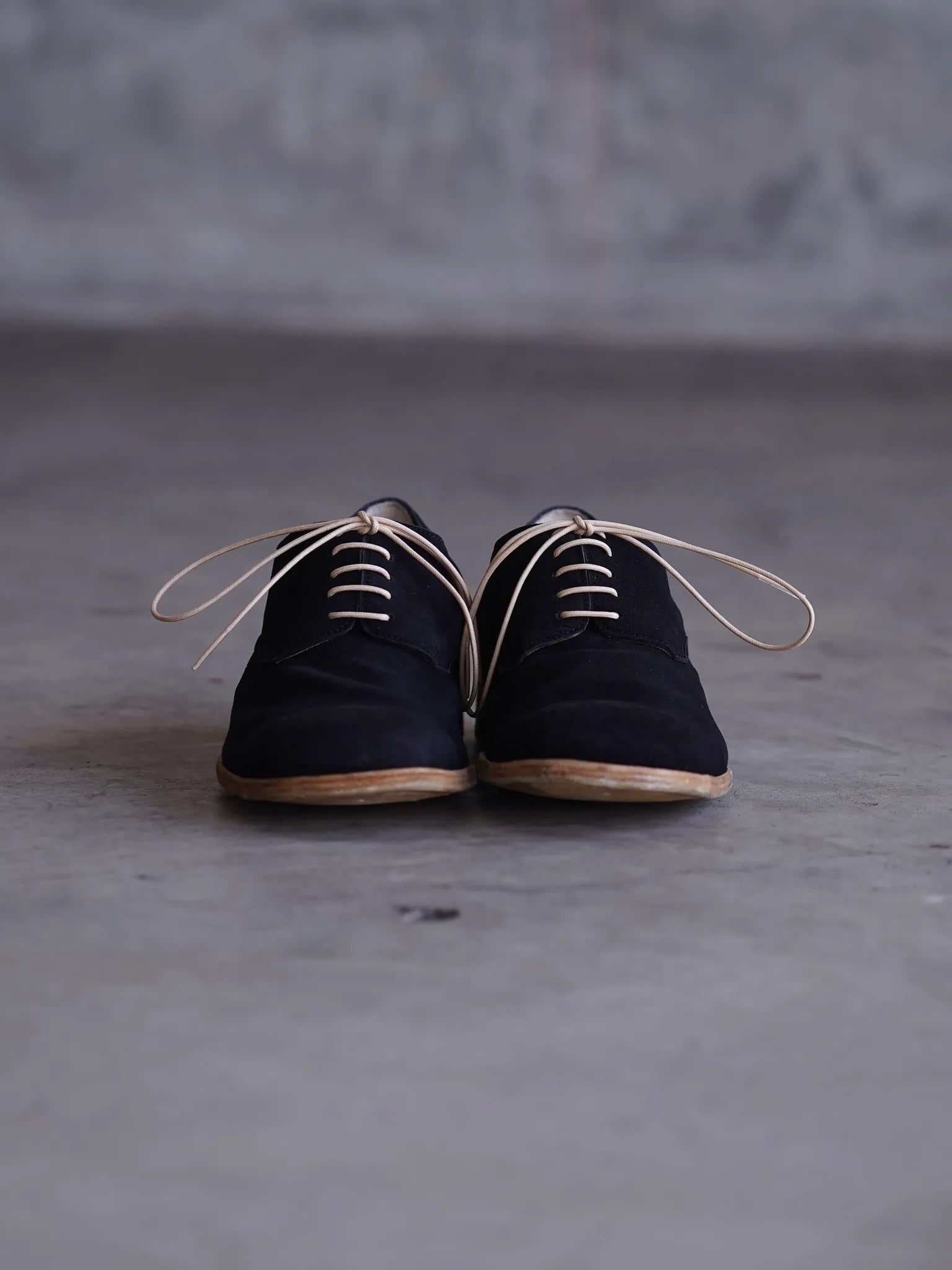 petrosolaum-stone-derby-ai-mud-dye-washed-deer-suede-3