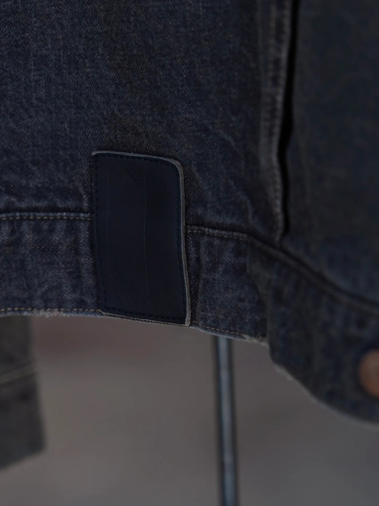 daisuke-tanabe-coffee-black-denim-jacket_dstryd-destroyed-6