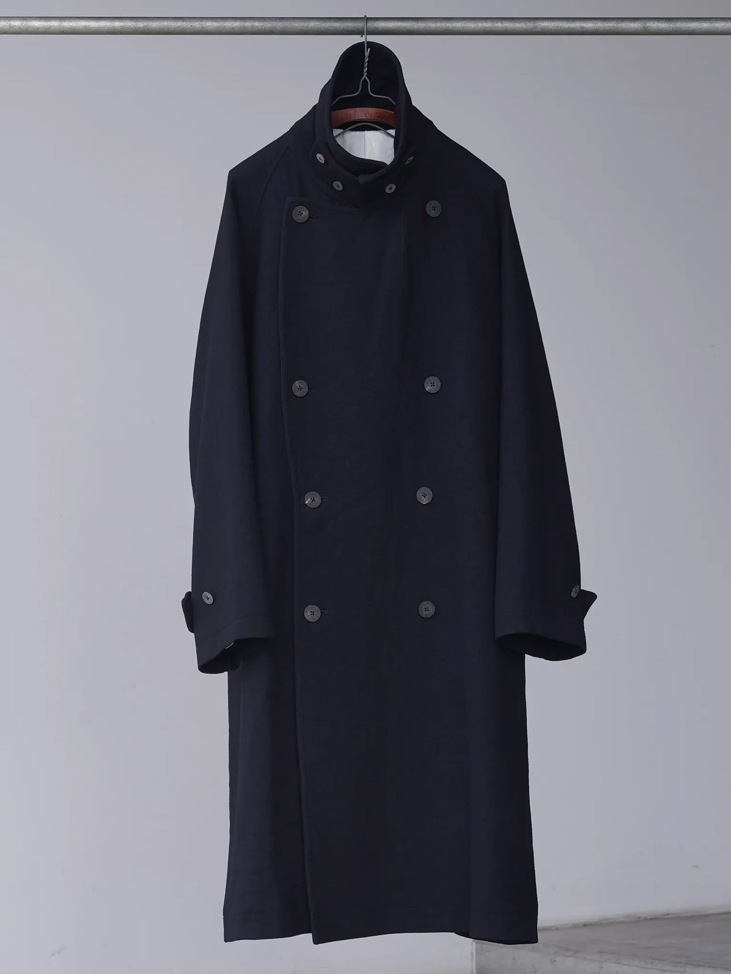calmlence-double-breasted-coat-blk-1
