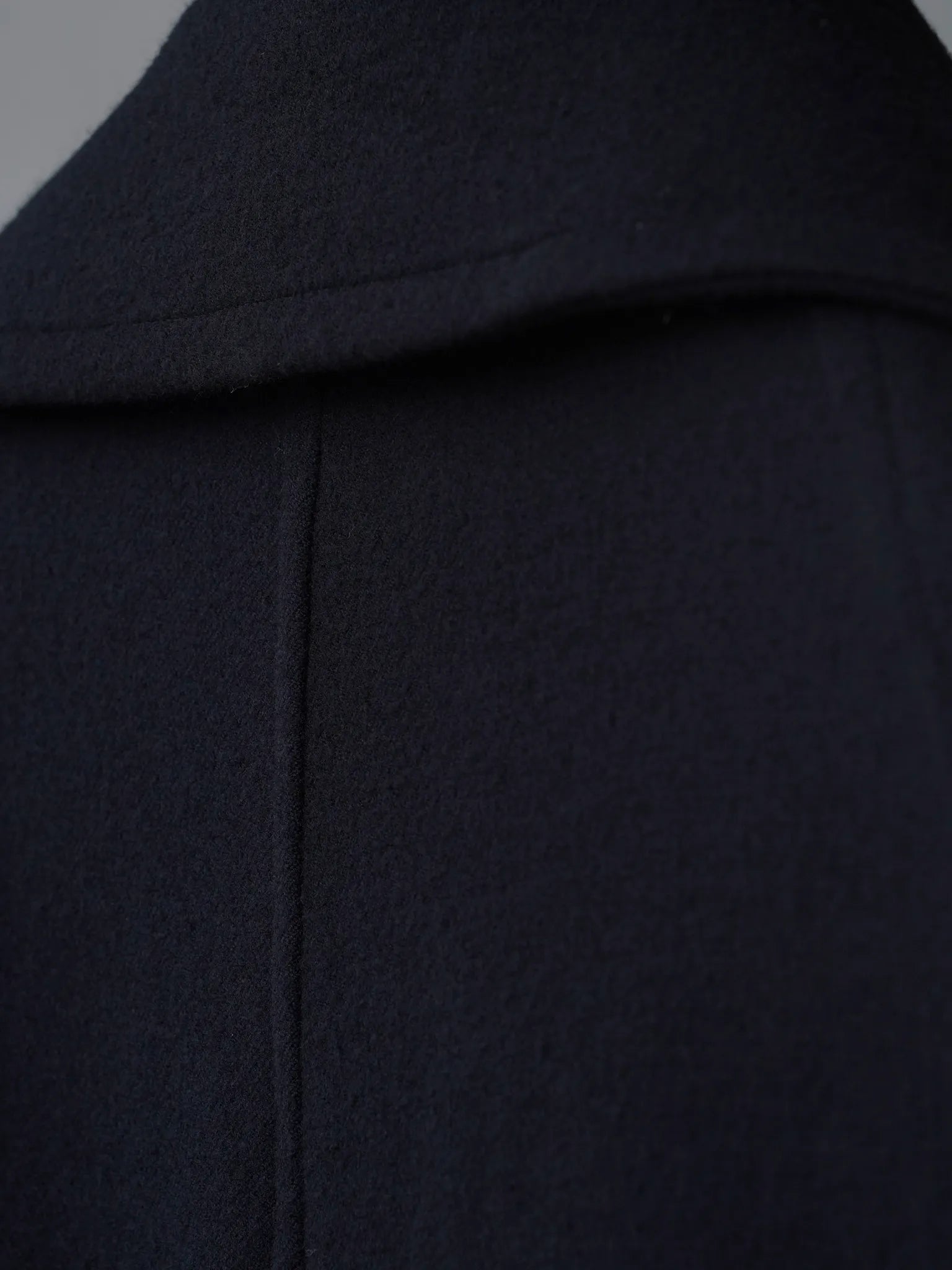 calmlence-double-breasted-coat-blk-8