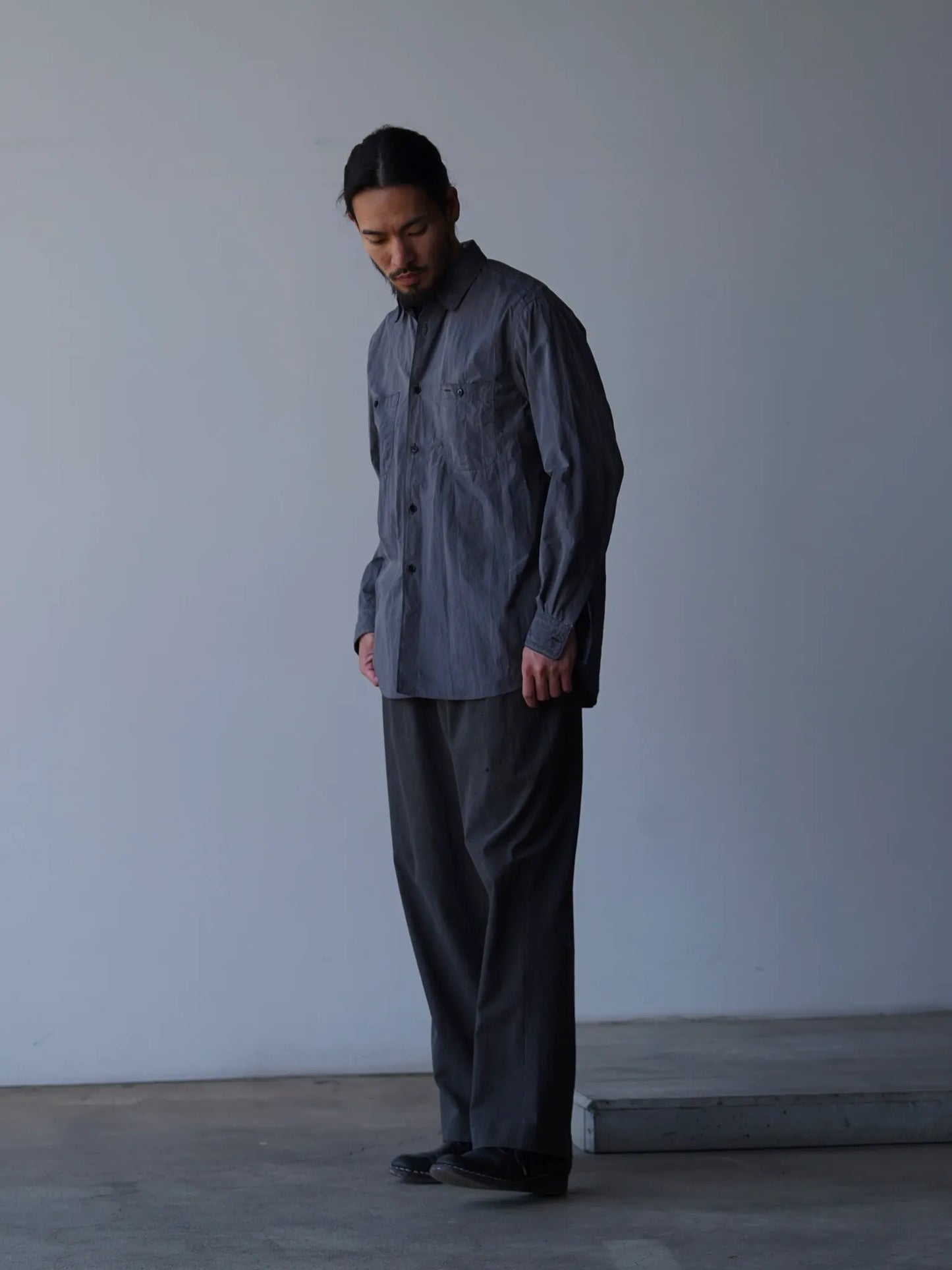 the-nulabel-garment-dyed-work-shirt-kure-3