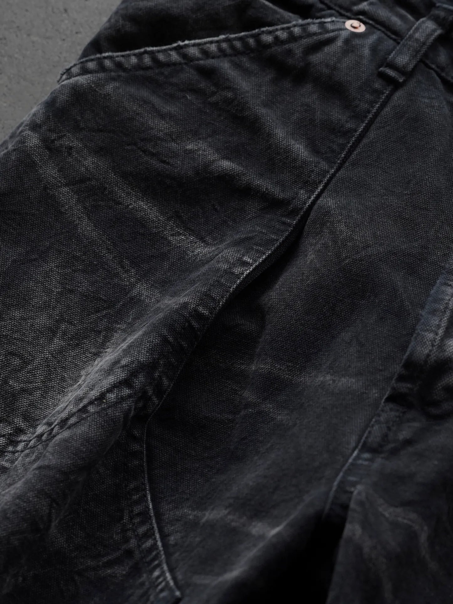 herill-duck-painterpants-black-9