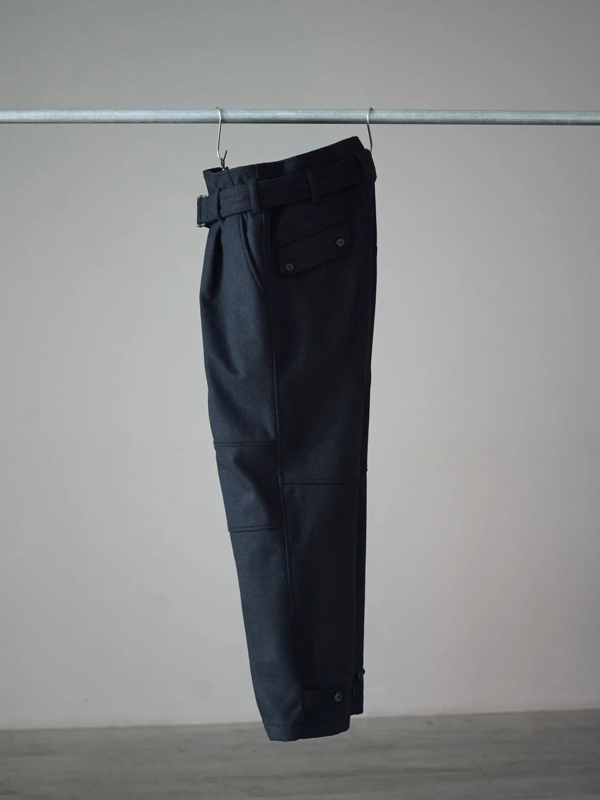 山内 | ウォッシュドウールシャギー・ツナギパンツ black shaggy