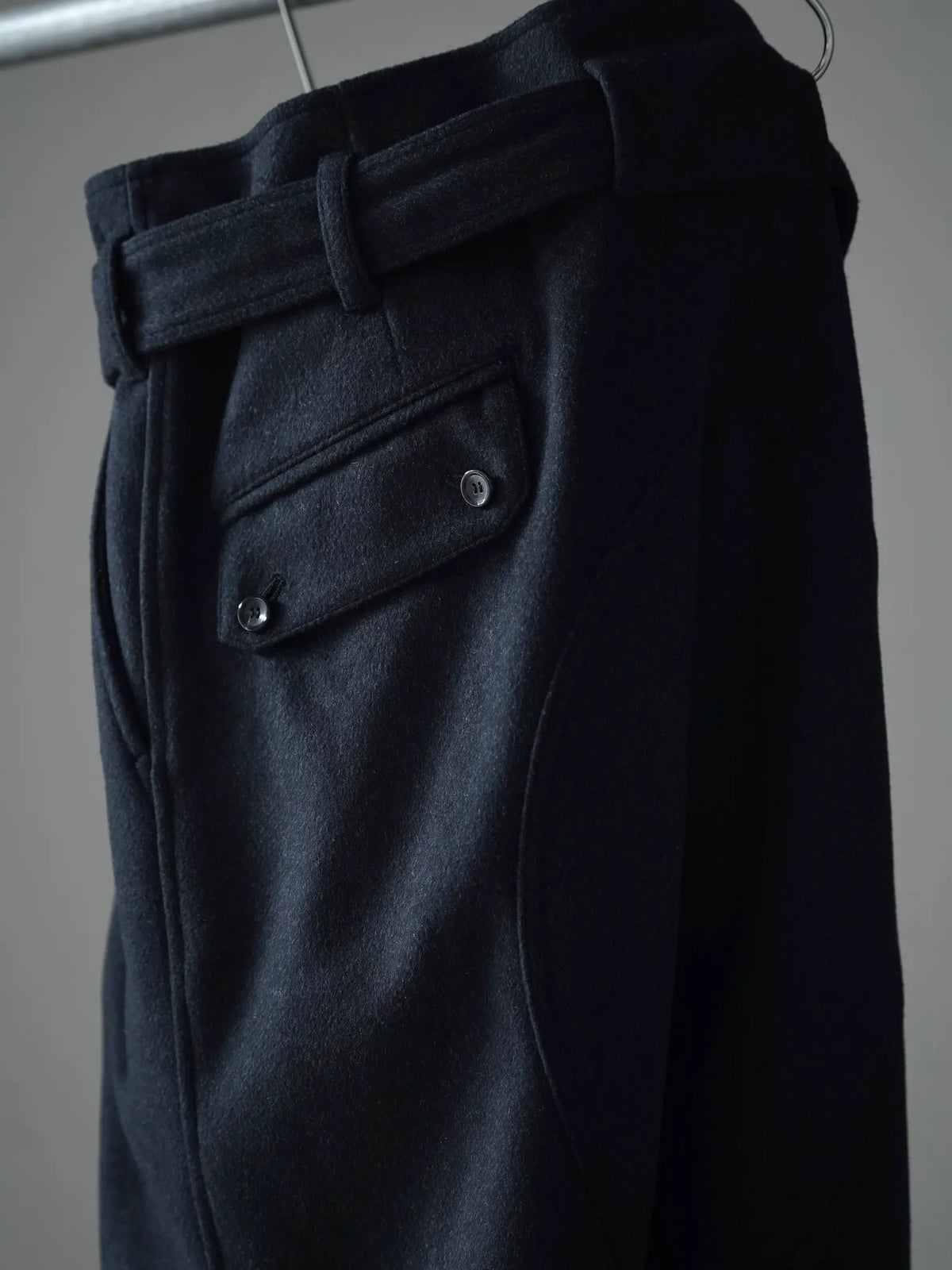 山内 | ウォッシュドウールシャギー・ツナギパンツ black shaggy
