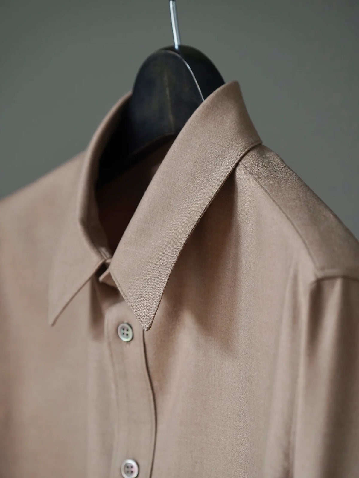 山内 | ウーステッドキャメルクロス・スタンダードシャツ camel
