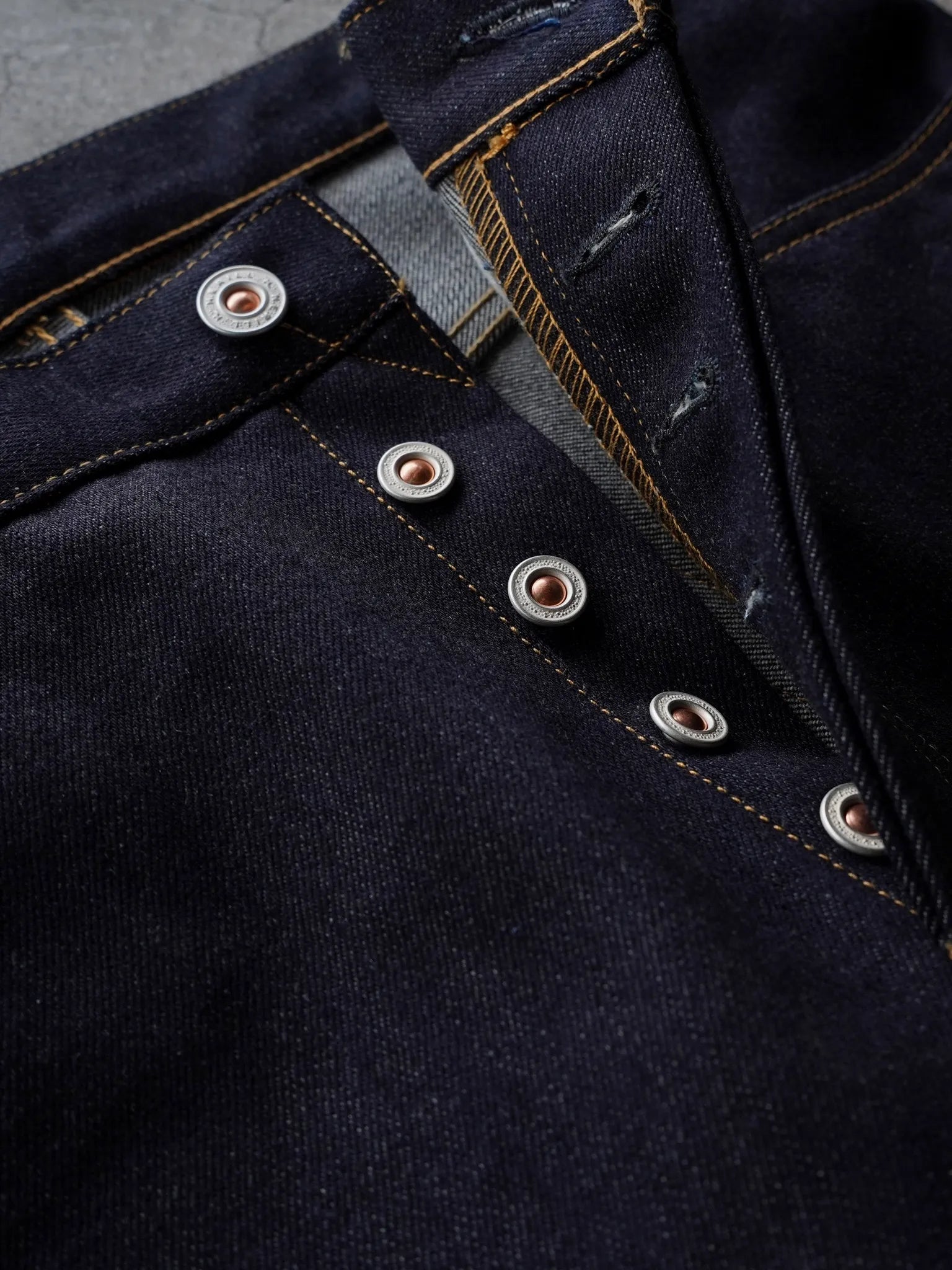 herill-cashmeredenim-regularjeans-indigo-8