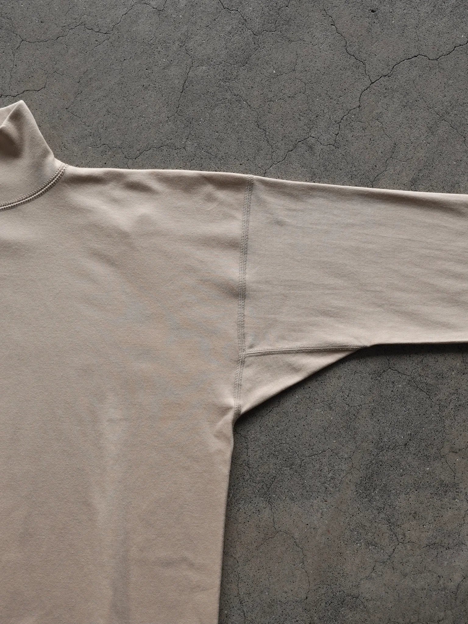 olde-homesteader-interlock-mil-mockneck-l-s-champagne-3