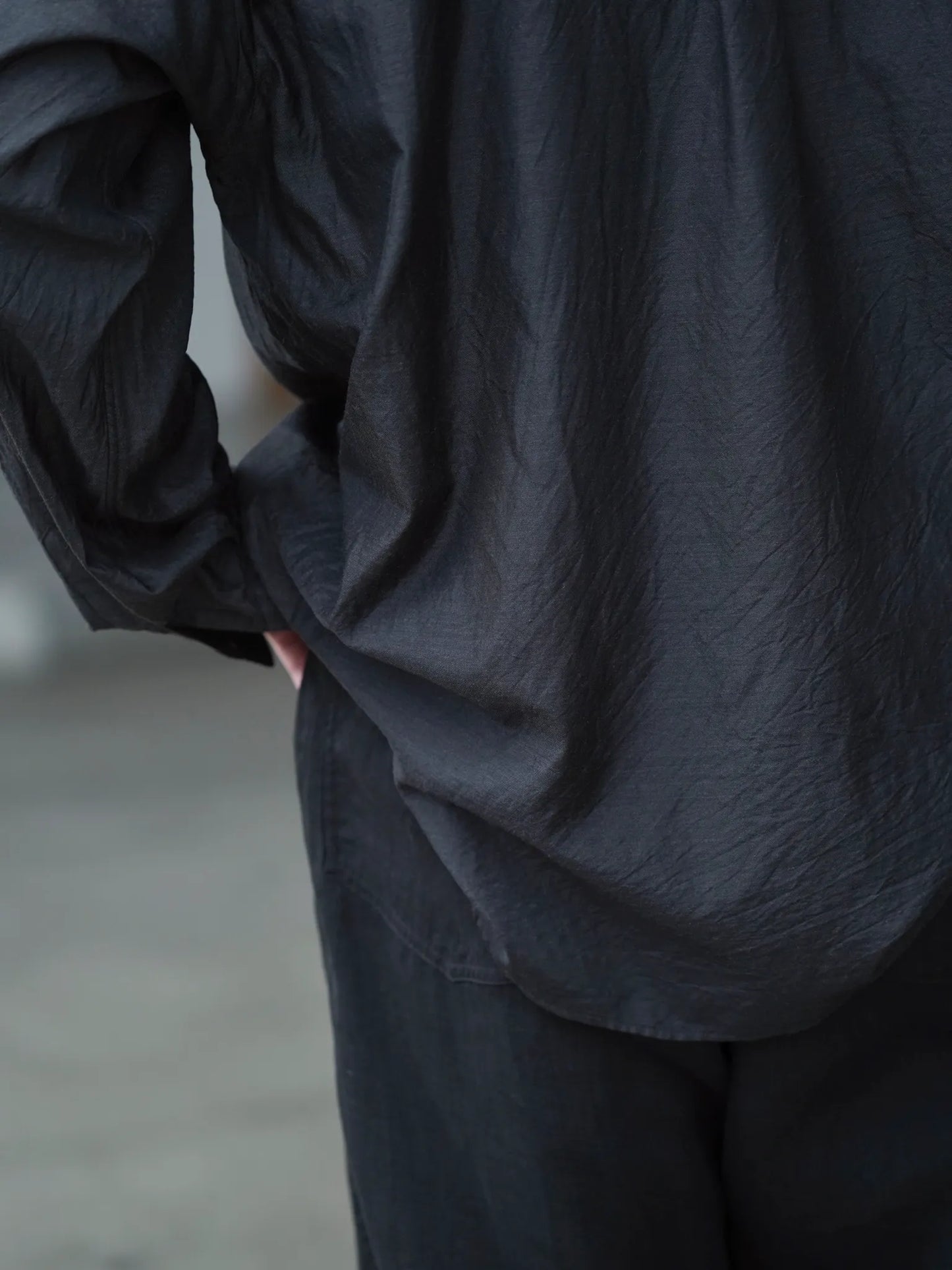 COMOLI | ウールシルク コモリシャツ CHARCOAL