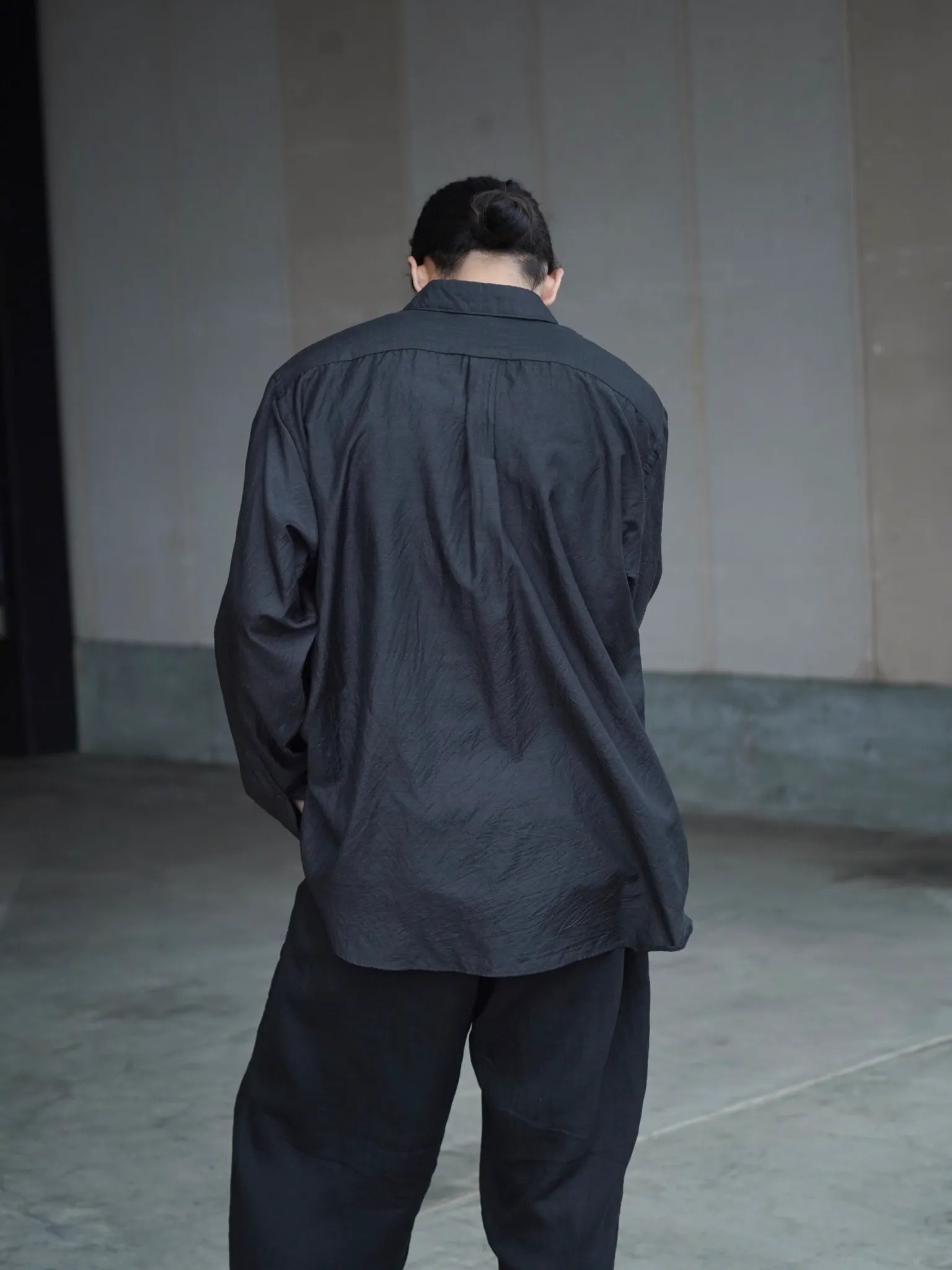 COMOLI ウールシルク コモリシャツ CHARCOAL | CASANOVA&CO COMOLI ウールシルク コモリシャツ CHARCOAL | CASANOVA&CO