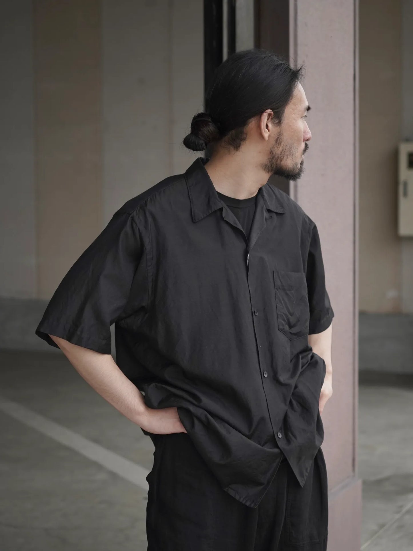 COMOLI | ウールシルク 半袖オープンカラーシャツ BROWN
