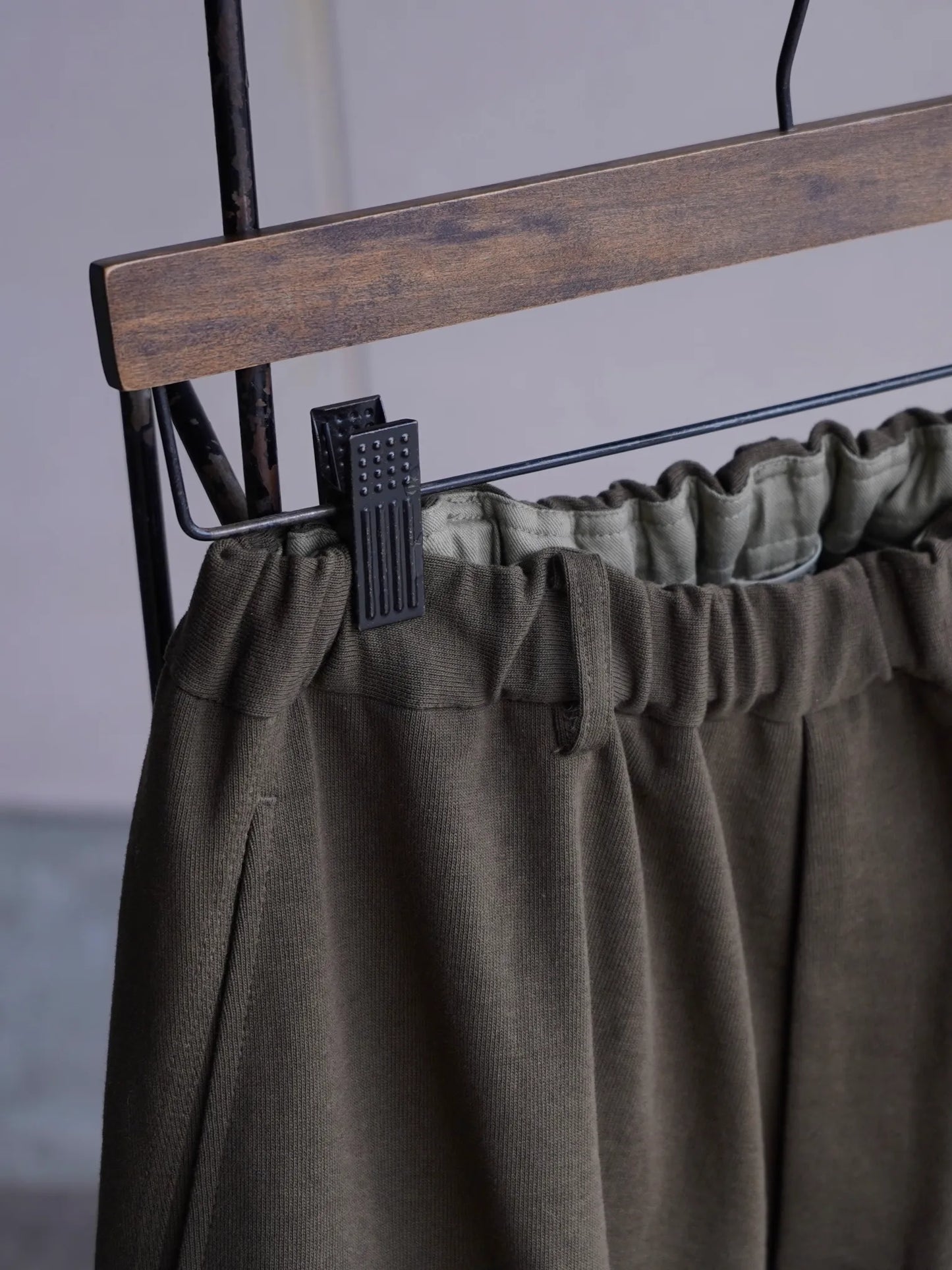 WONDER ROOM | The Step OLIVE