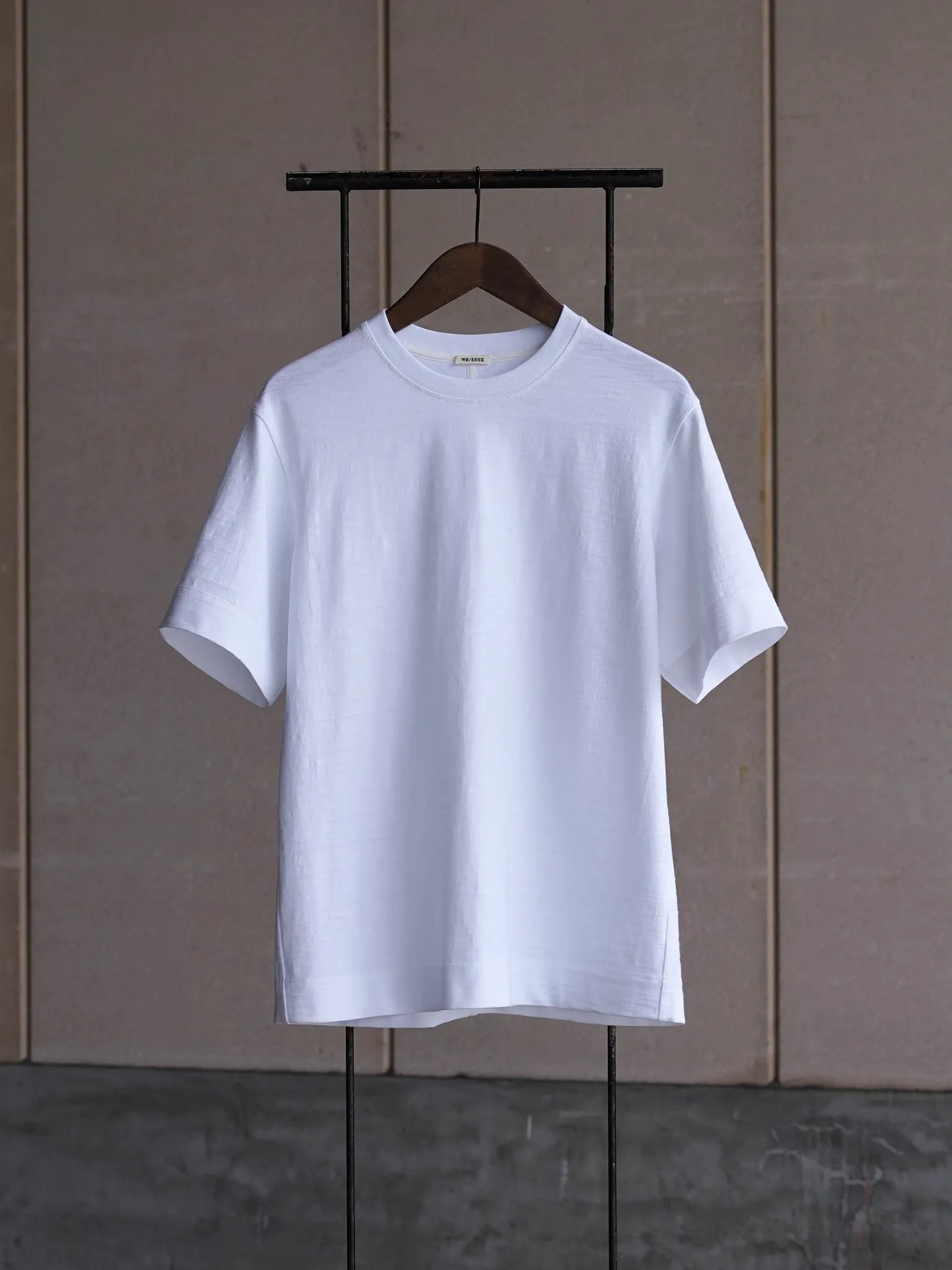 WONDER ROOM | The Plain WHITE