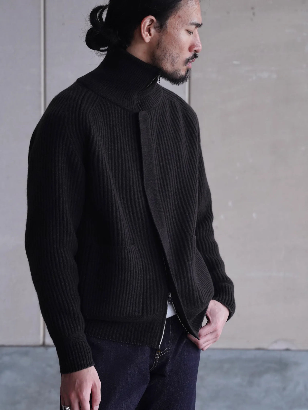SARTO | WOOL FULL CARDIGAN STITCH HIGH NECK ZIP JACKET DARK BROWN