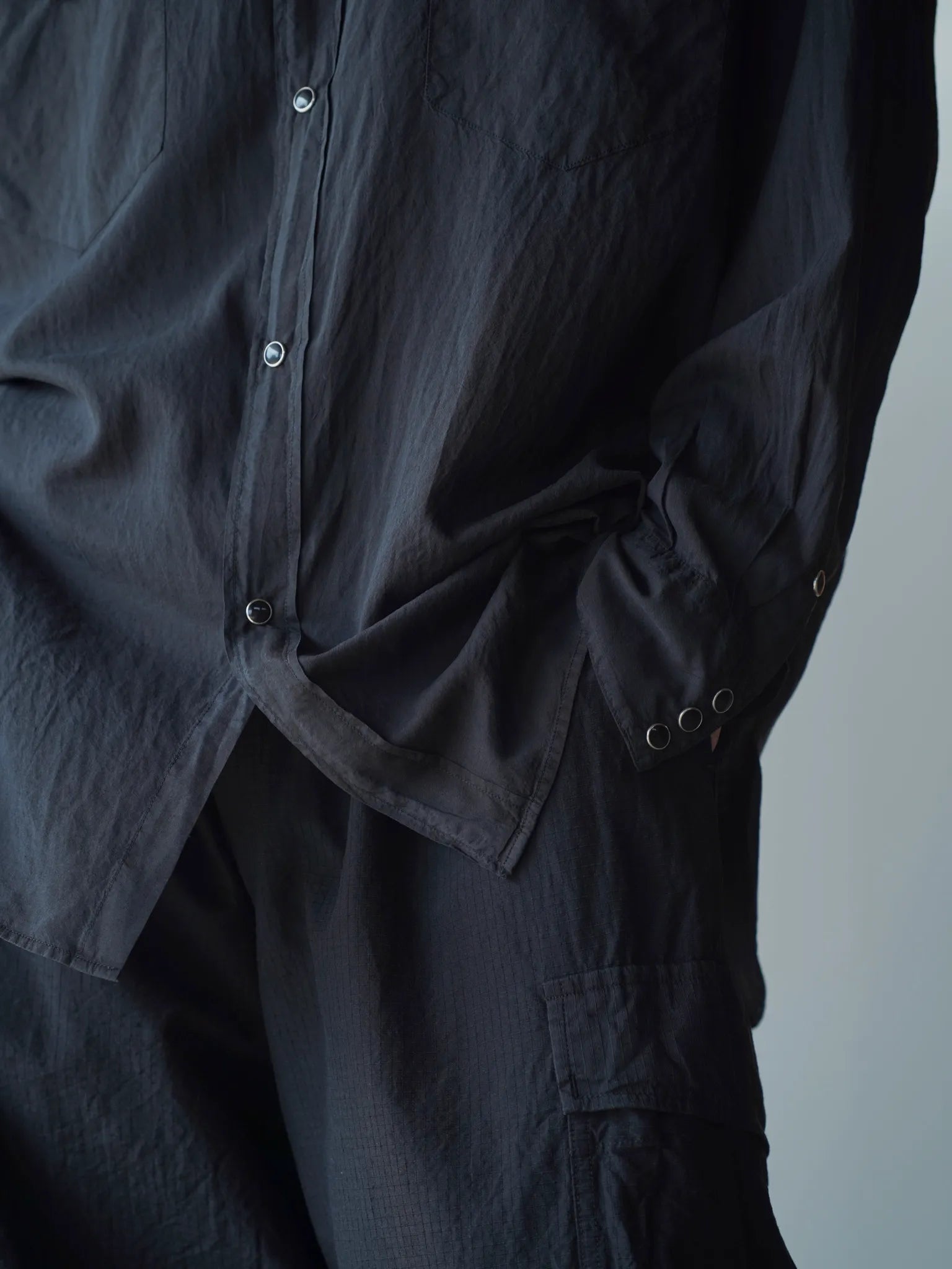 COMOLI シルク製品染 ウエスタンシャツ BLACK | CASANOVA&CO COMOLI シルク製品染 ウエスタンシャツ BLACK | CASANOVA&CO