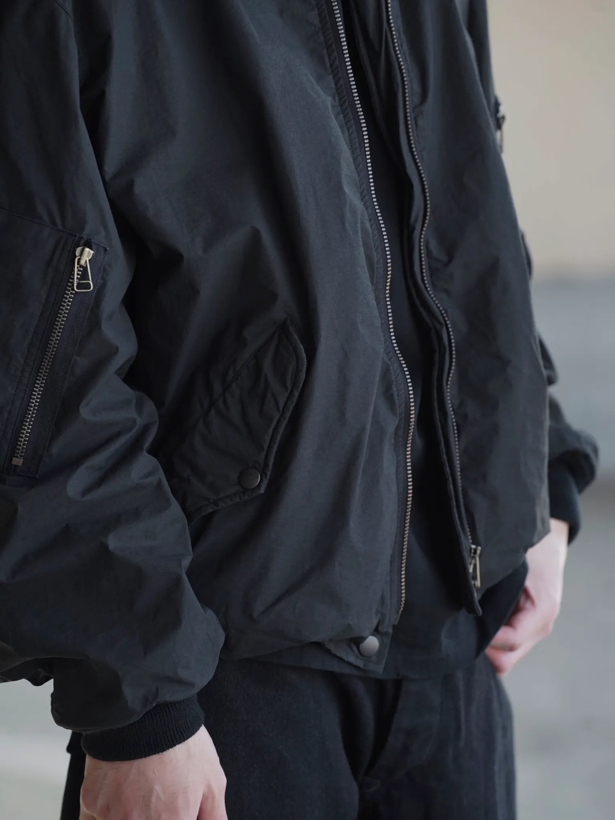 COMOLI | コットンナイロン ミリタリーブルゾン BLACK
