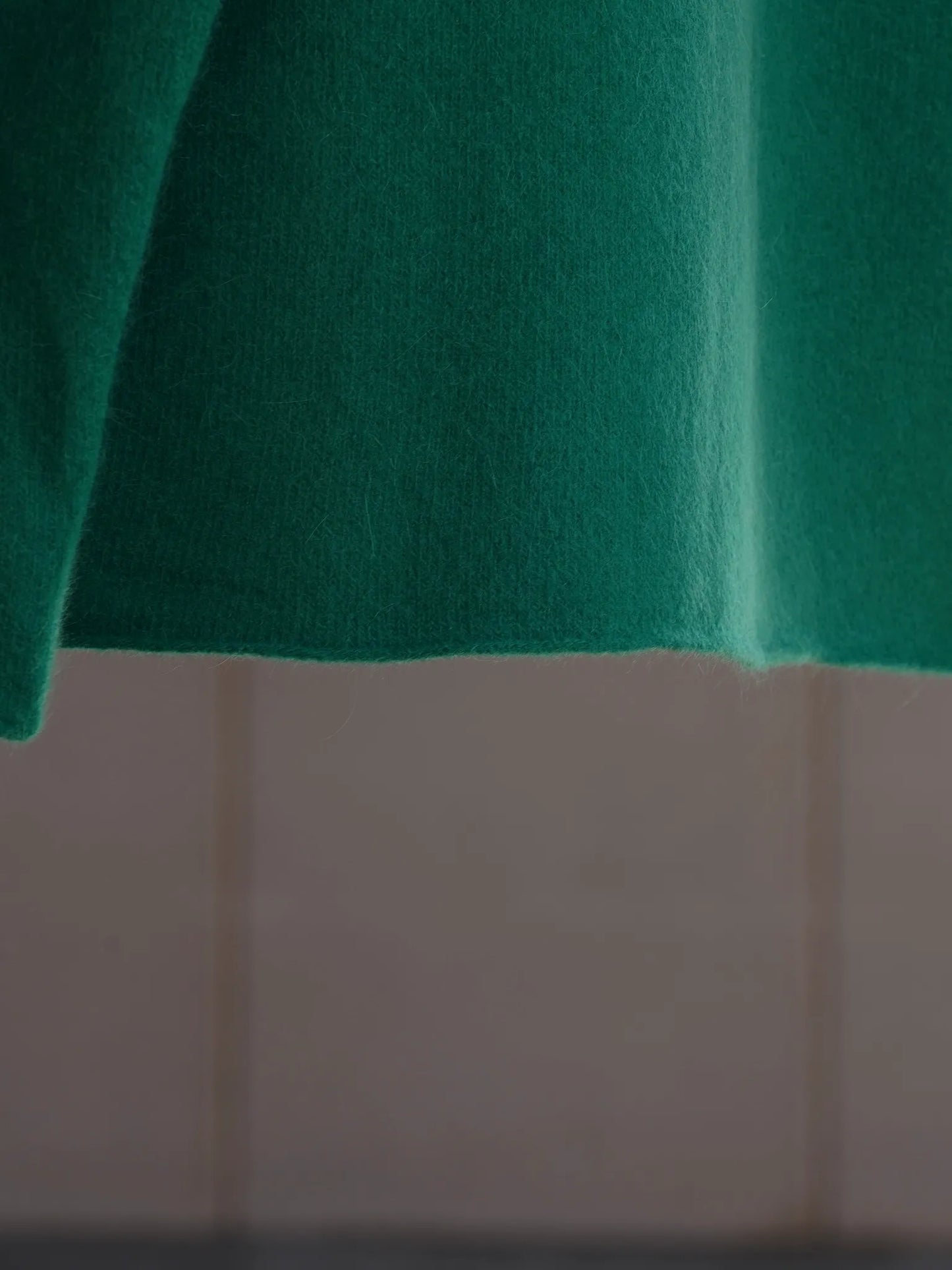 MOTHER HAND artisan | GEEL SMERALDO