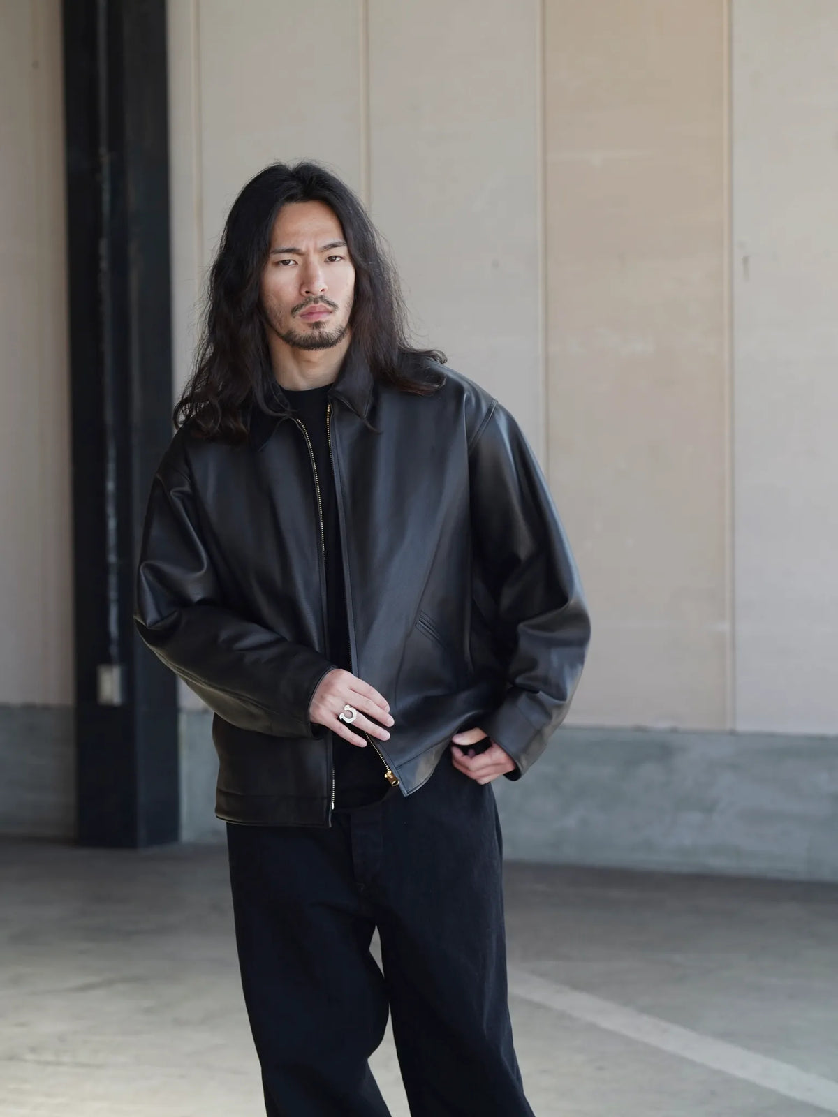 COMOLI | カーフスキン ジップショートジャケット BLACK