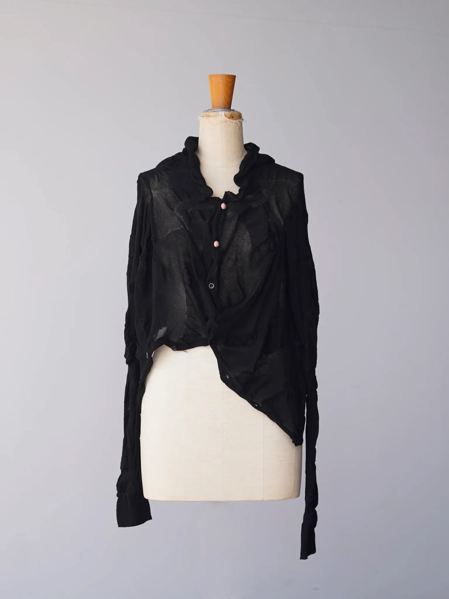 KAKAN | RIPPLE SHADOW KNIT CARDIGAN Black