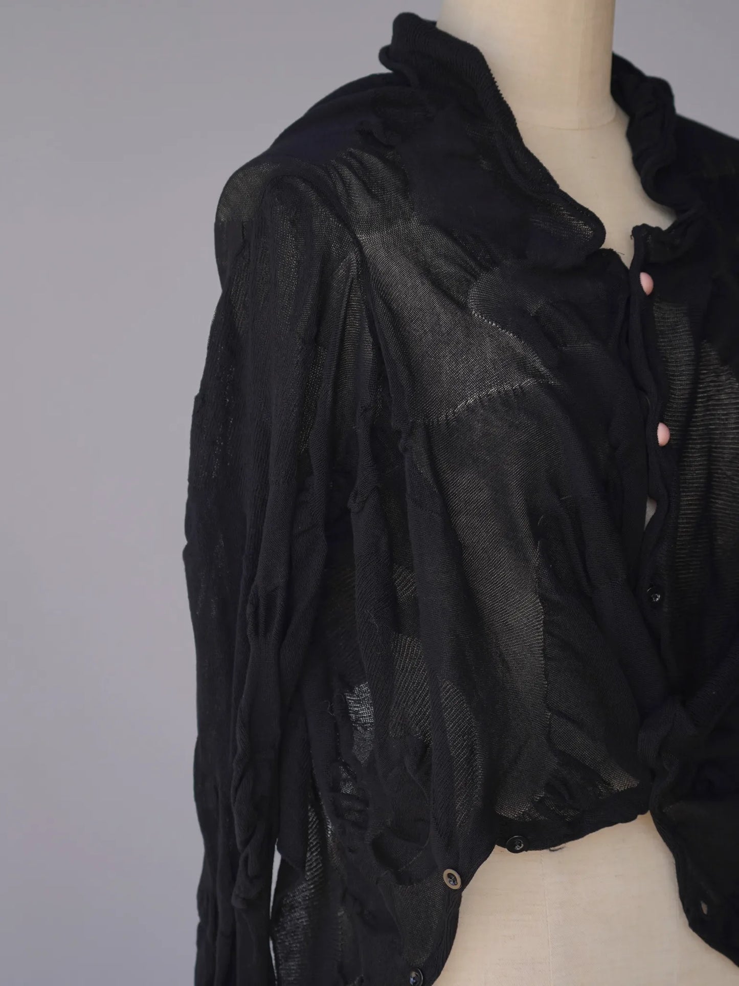 KAKAN | RIPPLE SHADOW KNIT CARDIGAN Black