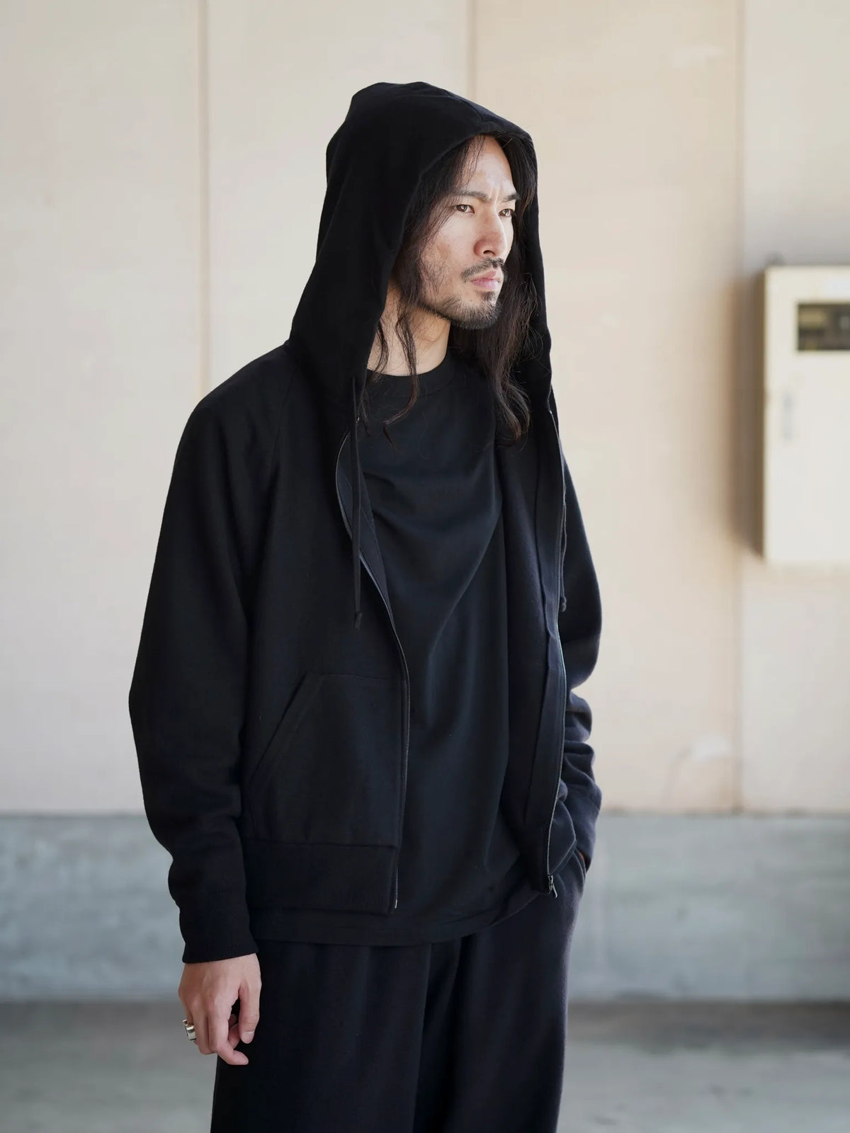 COMOLI | ウールニット ジップパーカ BLACK