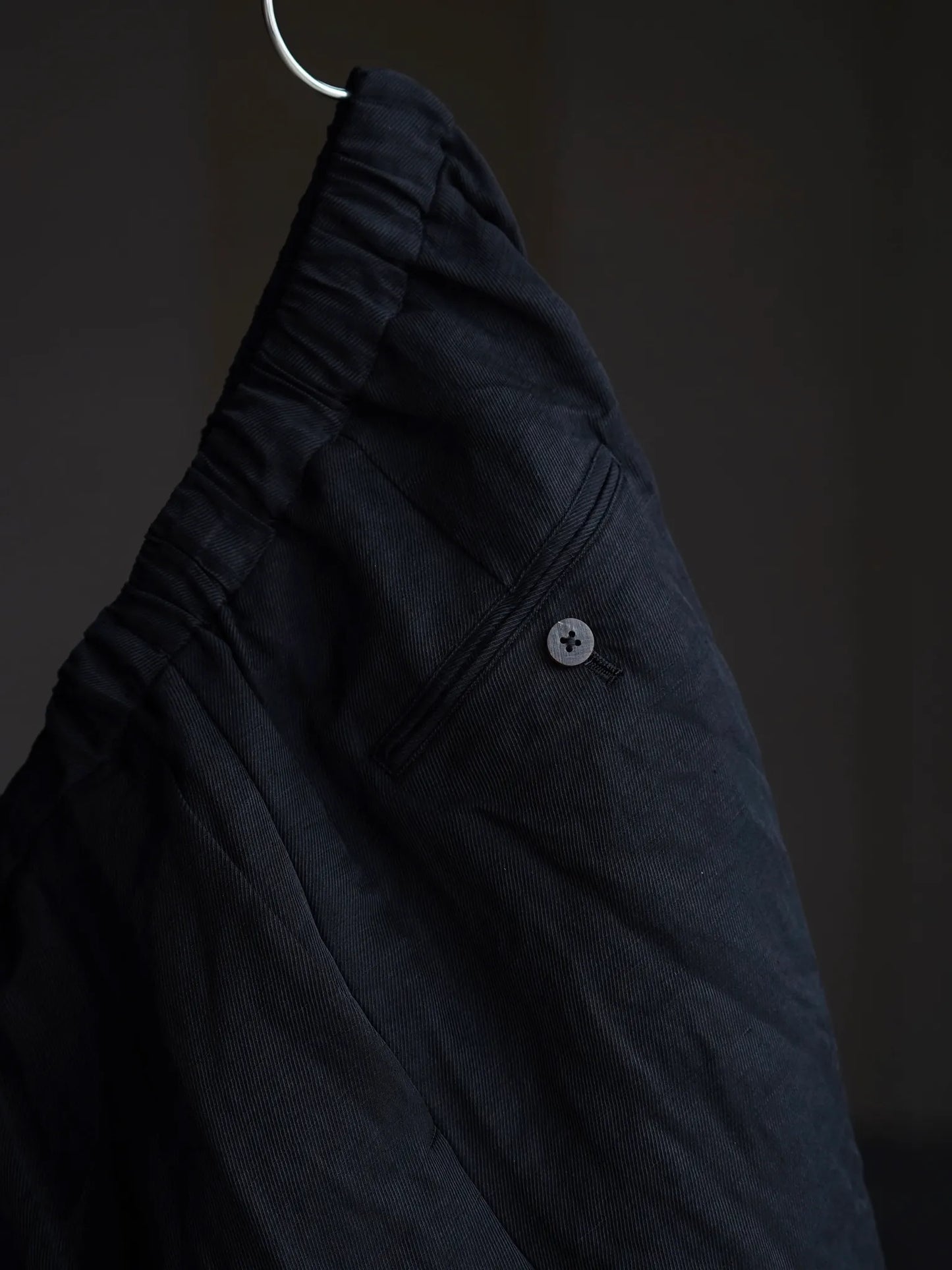 calmlence | SINGLE PLEATED EASY SHORTS BLK