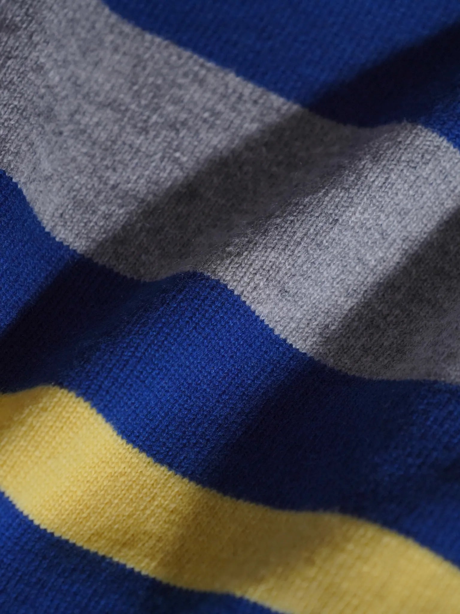 HERILL Cashmere Mockneck Blue | CASANOVA&CO (カサノヴァアンドコー HERILL Cashmere Mockneck Blue | CASANOVA&CO (カサノヴァアンドコー