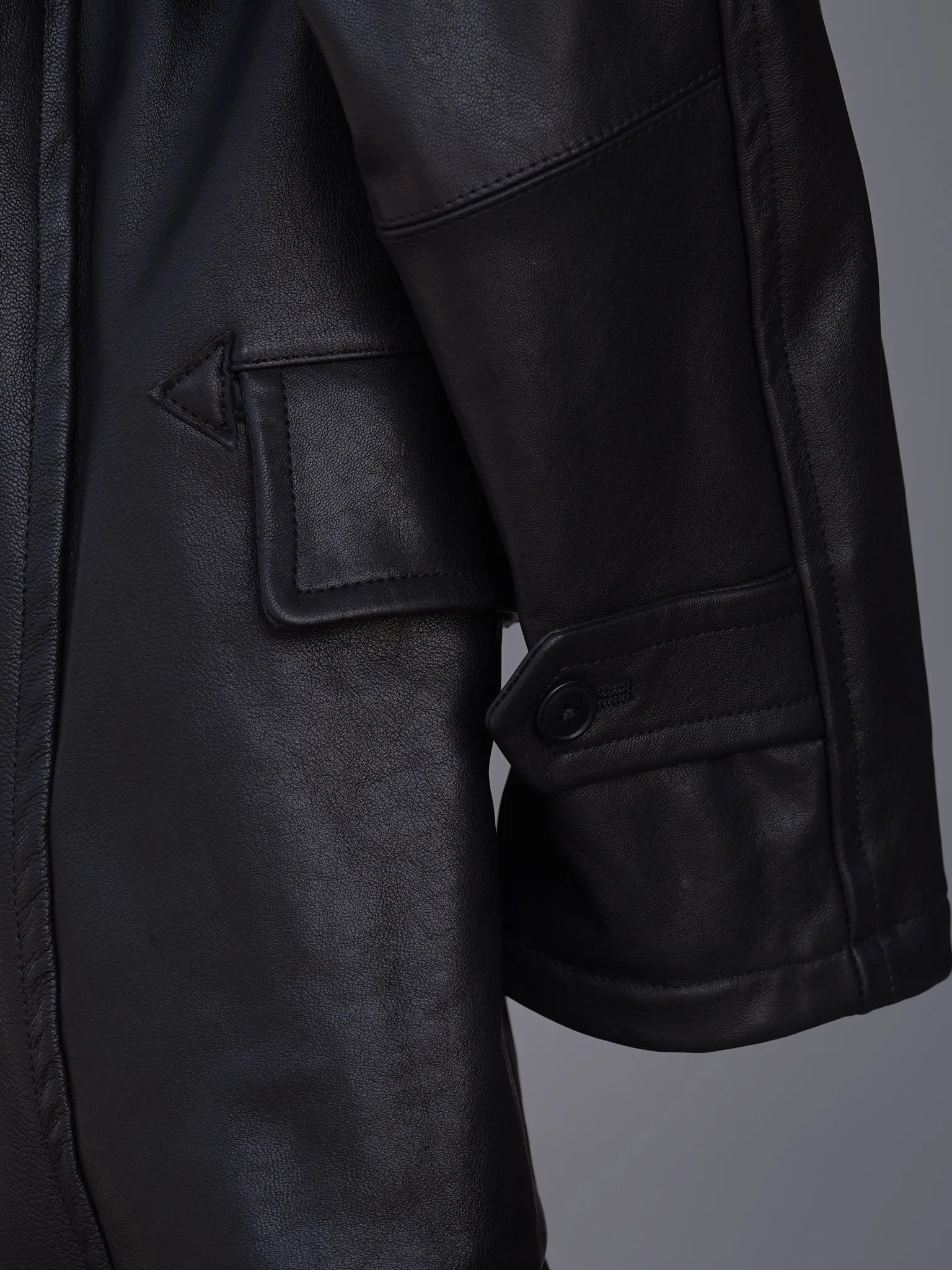 COMOLI Lamb Leather Canadian Coat BLACK | CASANOVA&CO Online Store COMOLI Lamb Leather Canadian Coat BLACK | CASANOVA&CO Online Store